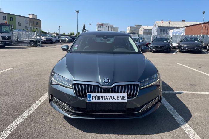 Škoda Superb