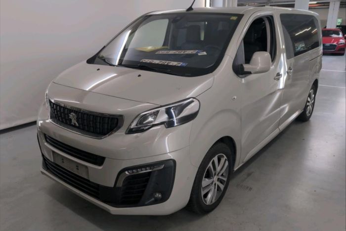 Peugeot Traveller