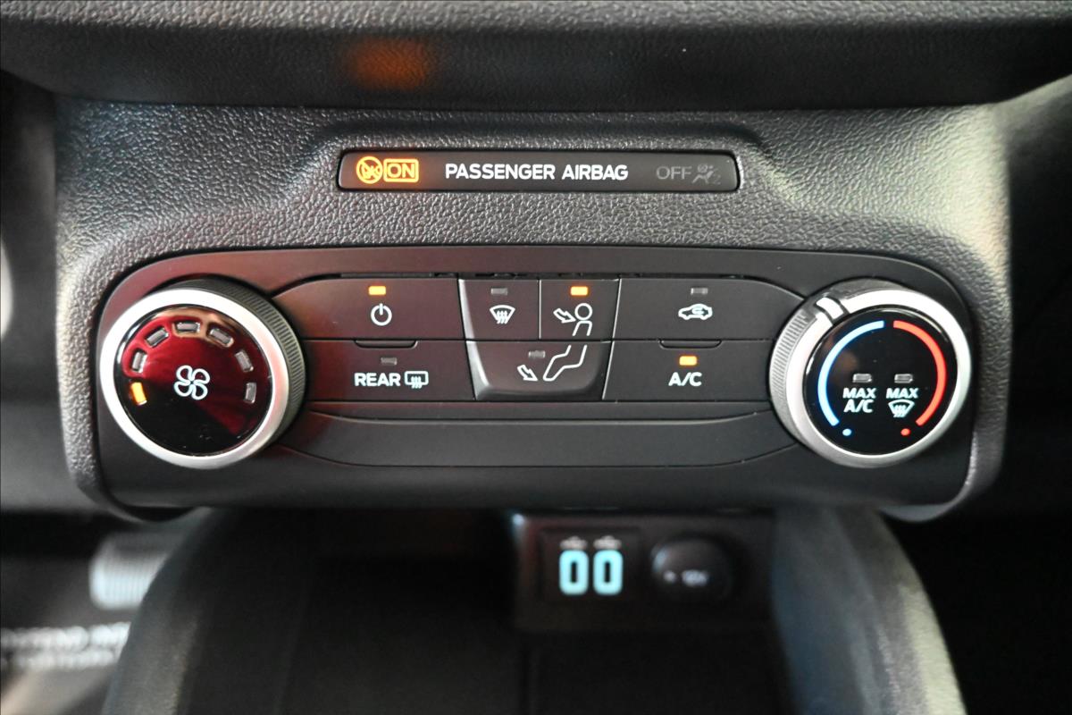 Hlavní fotografie vozu Ford Kuga 1,5 TDCi 88kW AT8 EcoBlue Trend Záruka až 5 let (21)