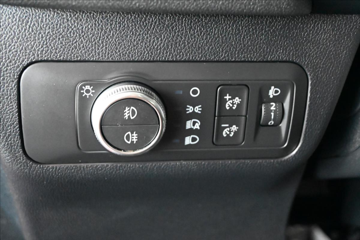 Hlavní fotografie vozu Ford Kuga 1,5 TDCi 88kW AT8 EcoBlue Trend Záruka až 5 let (27)