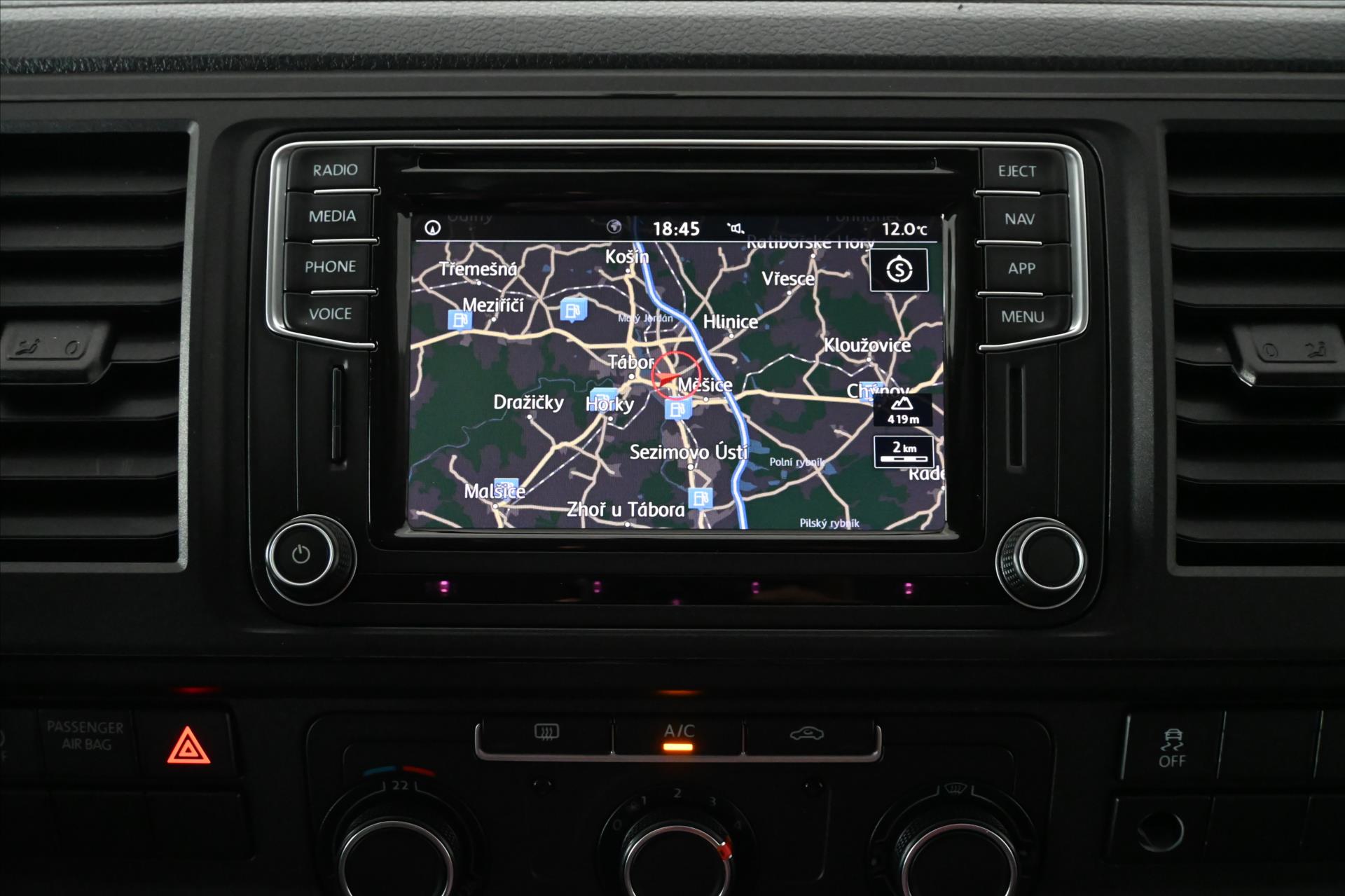 Hlavní fotografie vozu Volkswagen Transporter 2,0 TDI 84kW Park-kamera Záruka až 5 let (20)