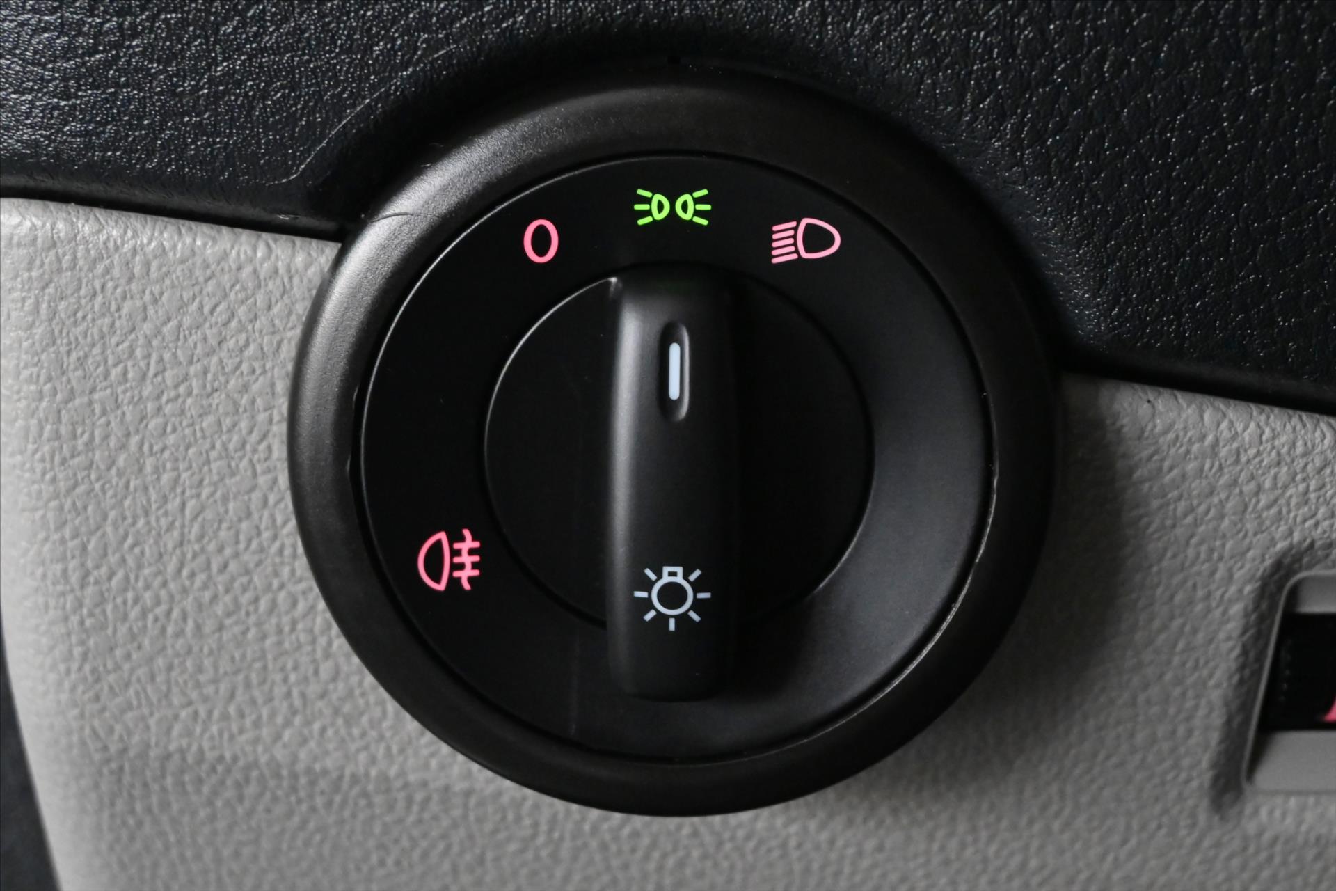 Hlavní fotografie vozu Volkswagen Transporter 2,0 TDI 84kW Park-kamera Záruka až 5 let (26)