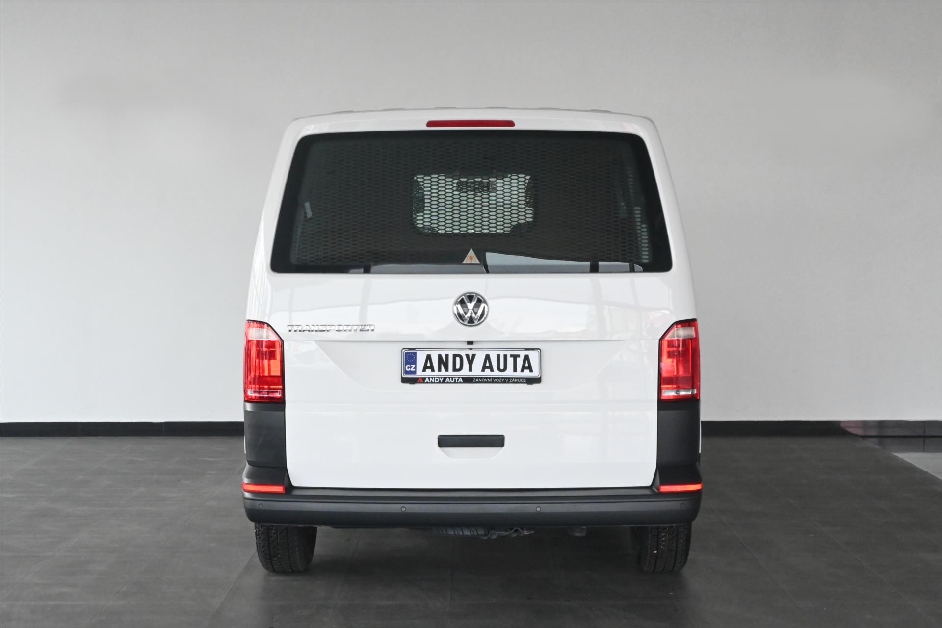 Hlavní fotografie vozu Volkswagen Transporter 2,0 TDI 84kW Park-kamera Záruka až 5 let (5)