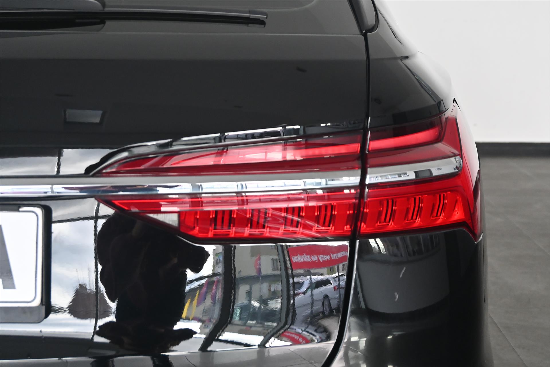 Hlavní fotografie vozu Audi A6 2,0 40 TDI 150 kW S-TRONIC Záruka až 5 let (33)