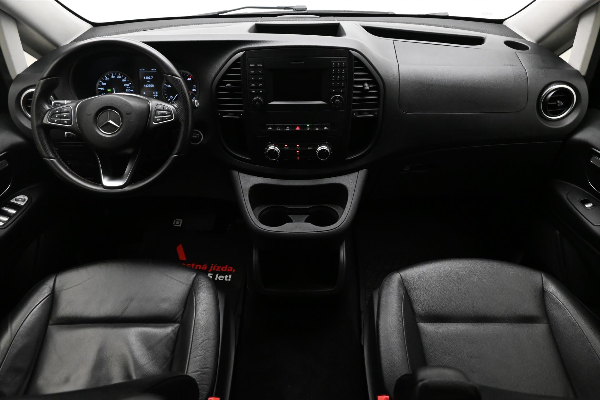 Hlavní fotografie vozu Mercedes-Benz Vito 2,1 116 CDi 120 kW AT7 8míst 4Matic Panorama Záruka až (14)