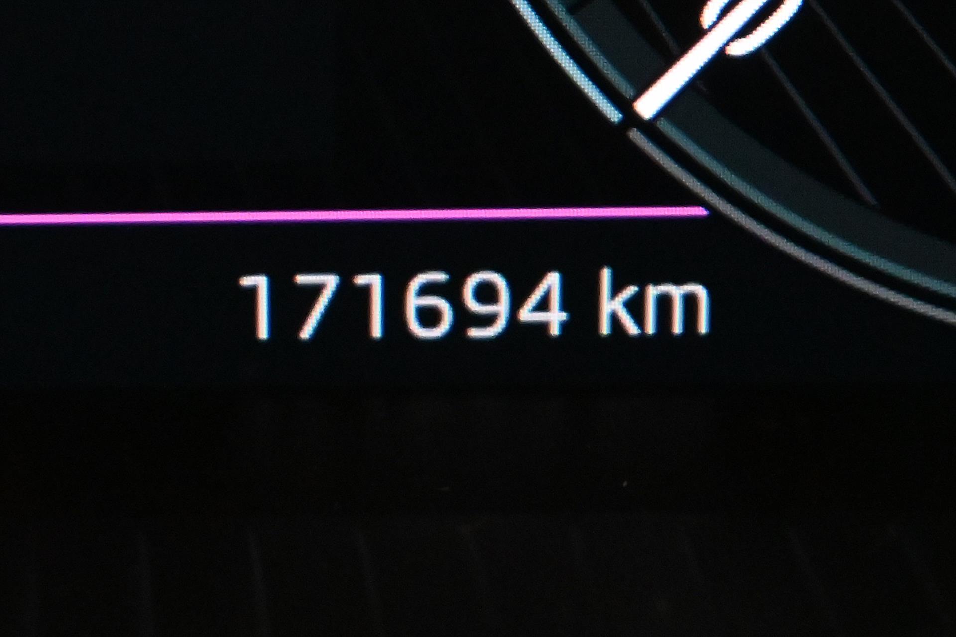 Main photo of the car Skoda Superb 2.0 TDi 110kW DSG Style Warranty up to 5 years (16)