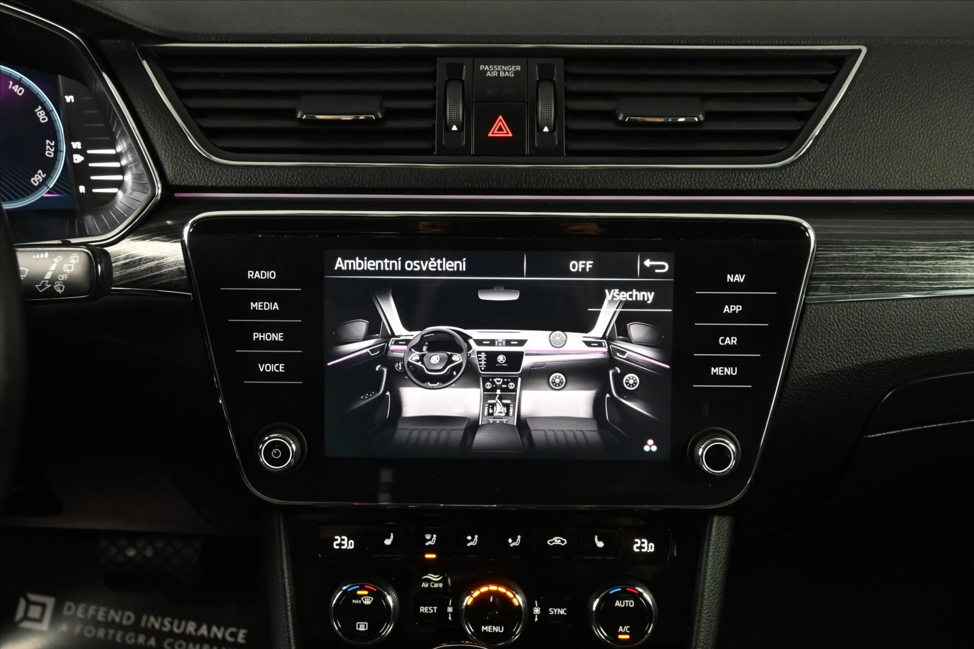 Hlavní fotografie vozu Škoda Superb 2,0 TDi 110kW DSG Style Záruka až 5 let (21)