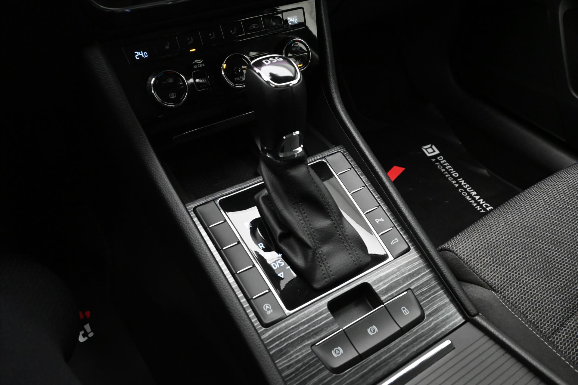 Main photo of the car Skoda Superb 2.0 TDi 110kW DSG Style Warranty up to 5 years (21)