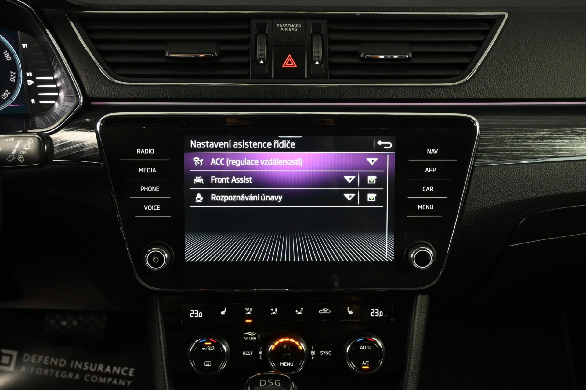 Hlavní fotografie vozu Škoda Superb 2,0 TDi 110kW DSG Style Záruka až 5 let (22)