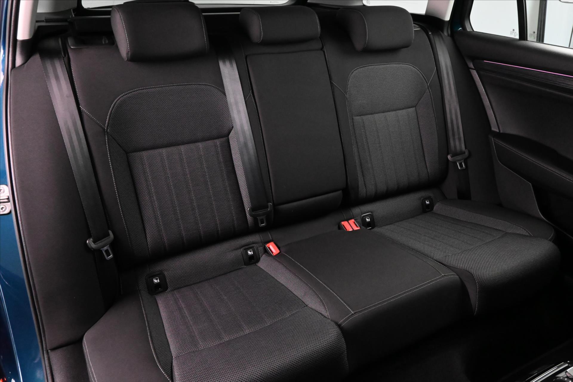 Hlavní fotografie vozu Škoda Superb 2,0 TDi 110kW DSG Style Záruka až 5 let (30)