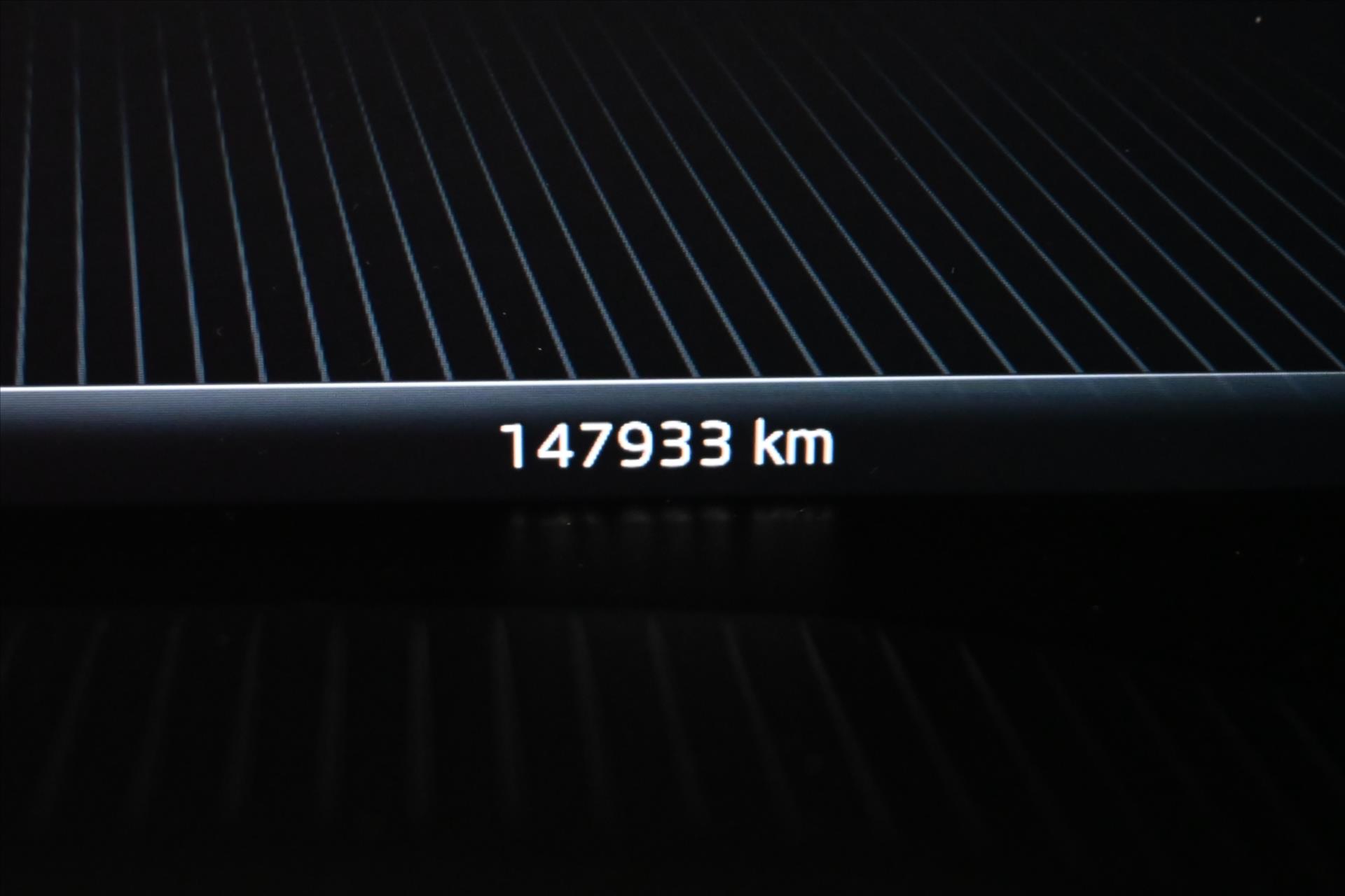 Hlavní fotografie vozu Škoda Karoq 1,5 TSi 110kW *Ambition* Záruka až 5 let (14)