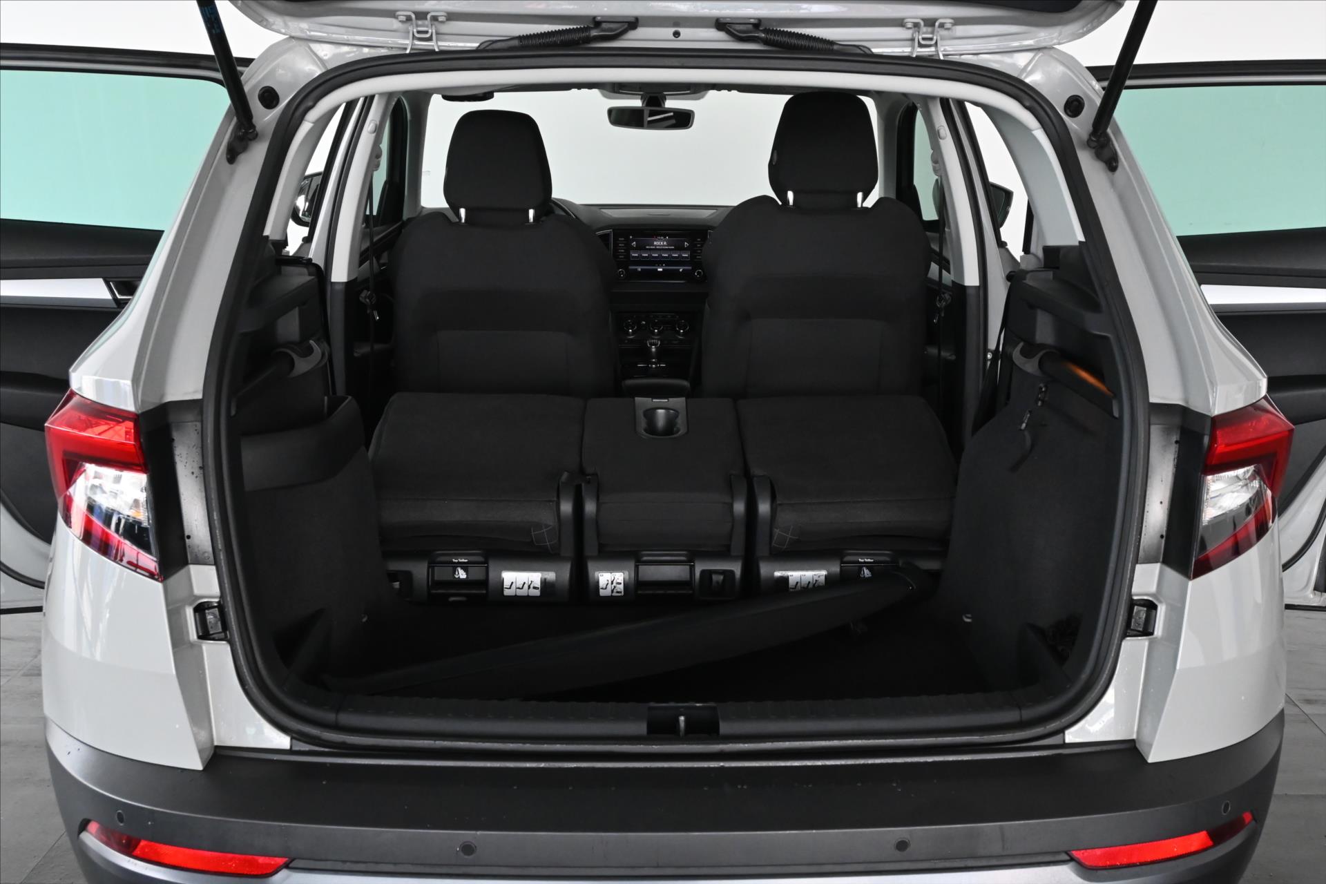 Hlavní fotografie vozu Škoda Karoq 1,5 TSi 110kW *Ambition* Záruka až 5 let (7)