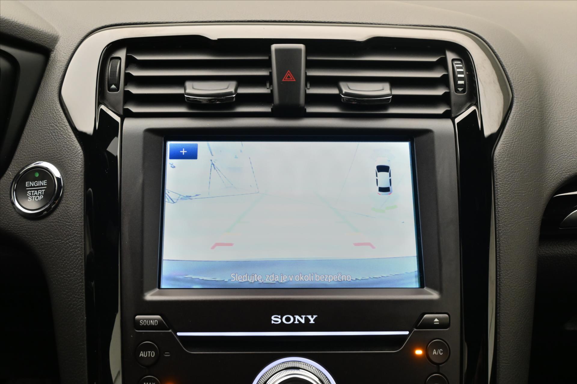 Hlavní fotografie vozu Ford Mondeo 2,0 EcoBlue 140 kW AT8 ST-Line Záruka až 5 let (21)