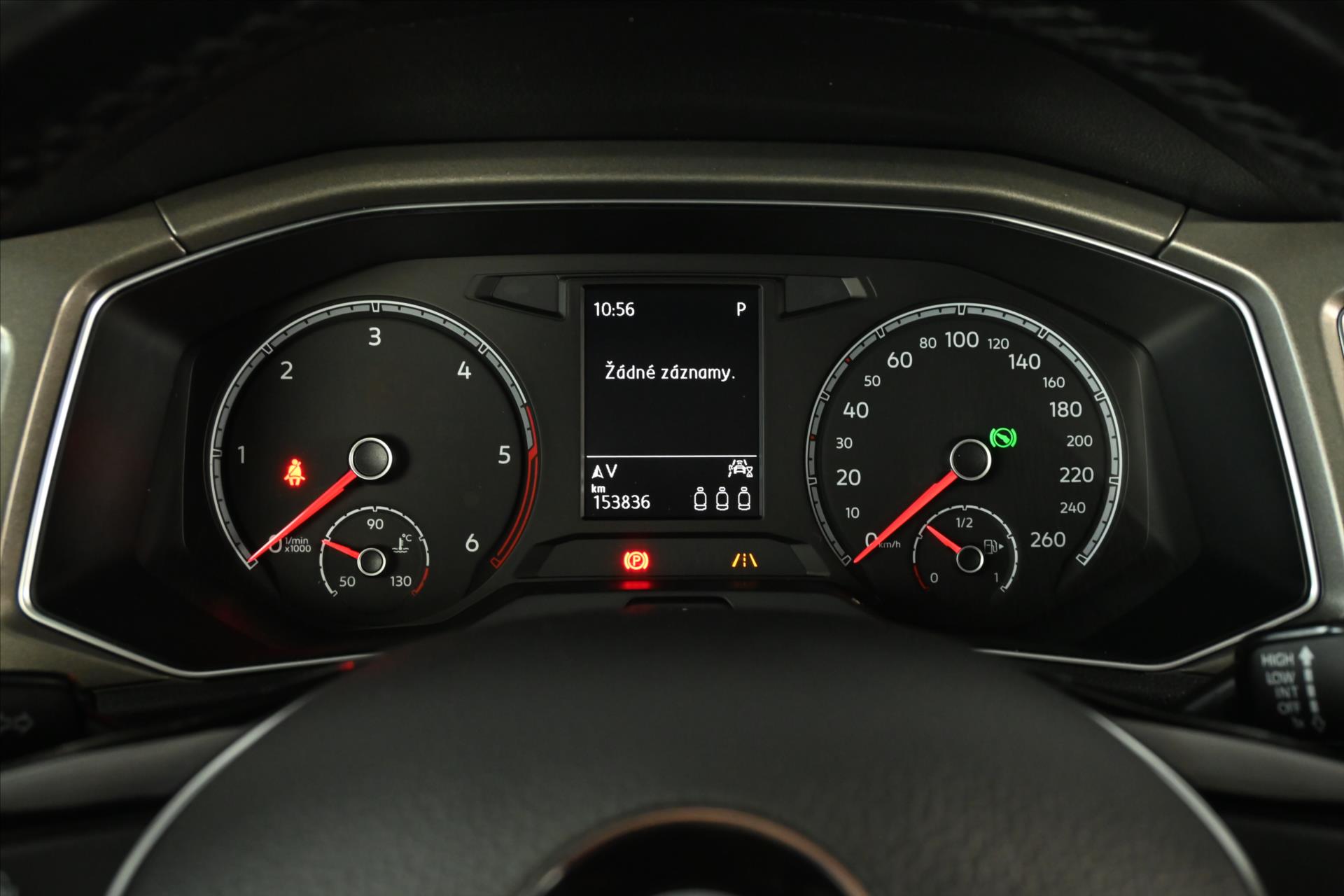 Hlavní fotografie vozu Volkswagen T-Roc 2,0 TDI 110 kW DSG NAVI Záruka až 5 let (13)