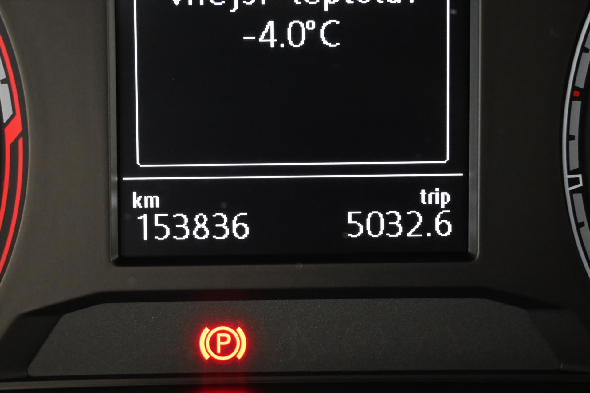 Hlavní fotografie vozu Volkswagen T-Roc 2,0 TDI 110 kW DSG NAVI Záruka až 5 let (14)