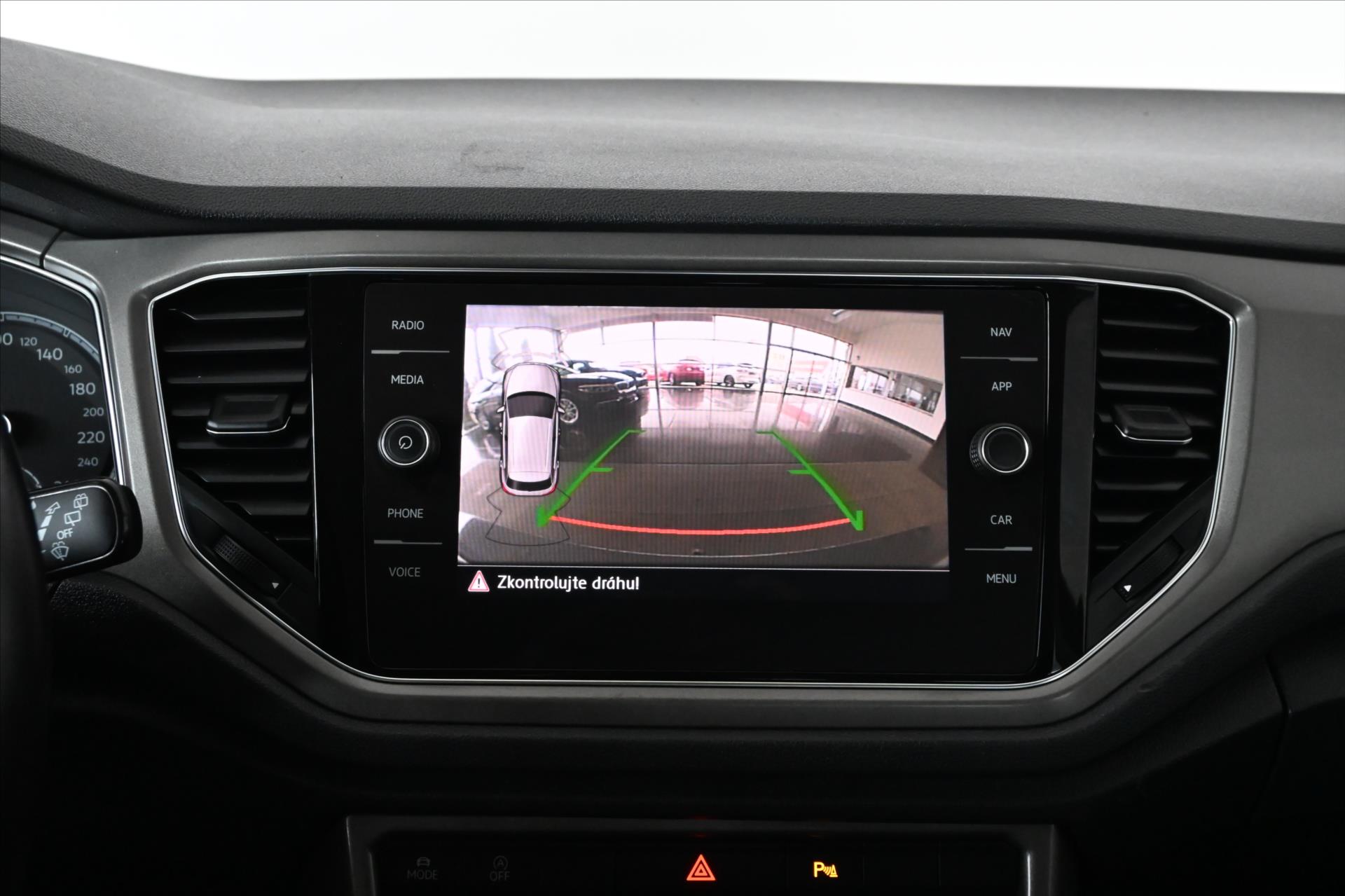 Hlavní fotografie vozu Volkswagen T-Roc 2,0 TDI 110 kW DSG NAVI Záruka až 5 let (23)