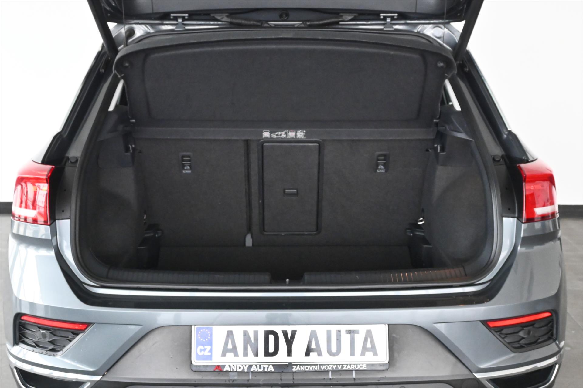 Hlavní fotografie vozu Volkswagen T-Roc 2,0 TDI 110 kW DSG NAVI Záruka až 5 let (6)