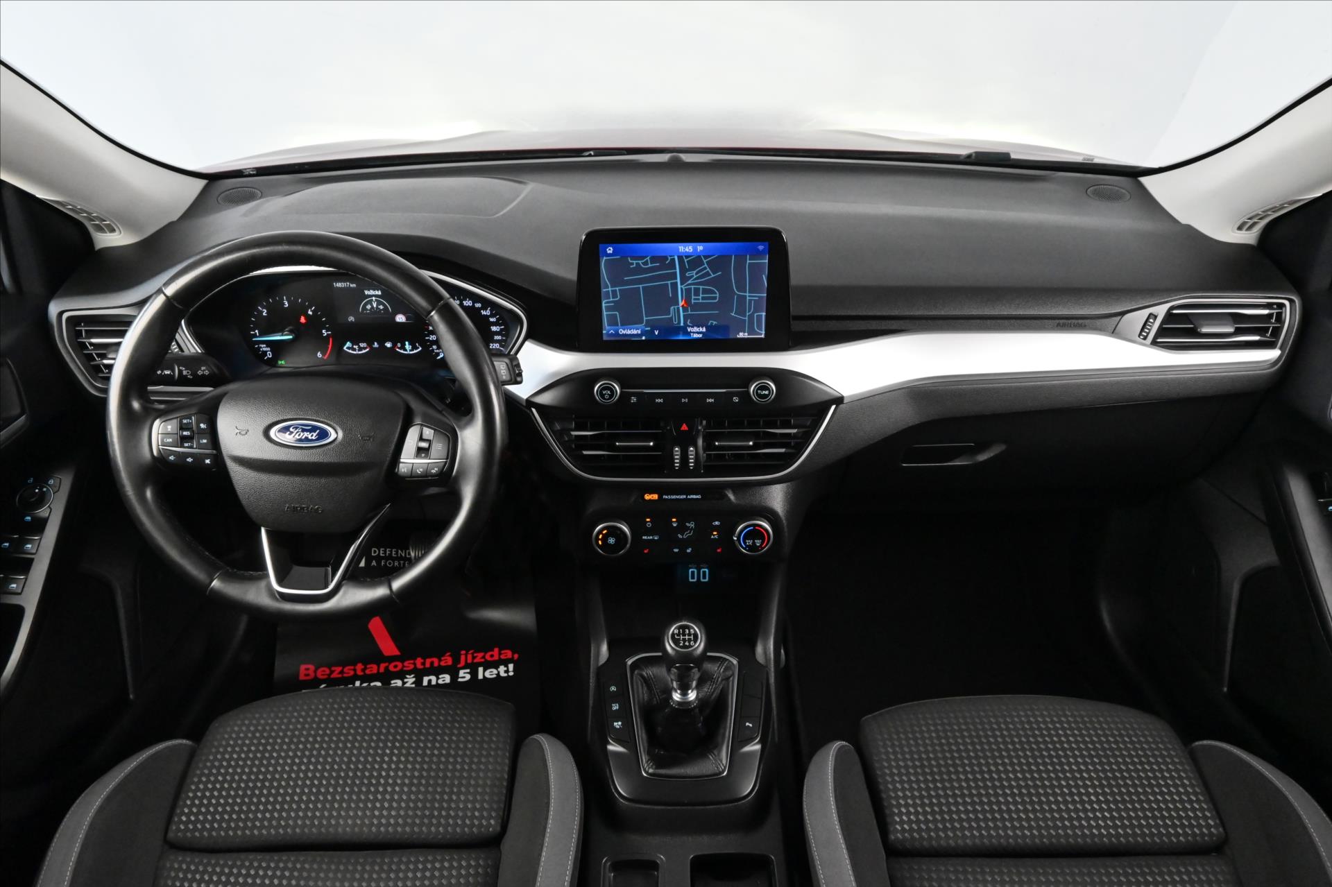 Hlavní fotografie vozu Ford Focus 1,5 EcoBlue 88kW *Titanium Business* Záruka až 5 let (11)