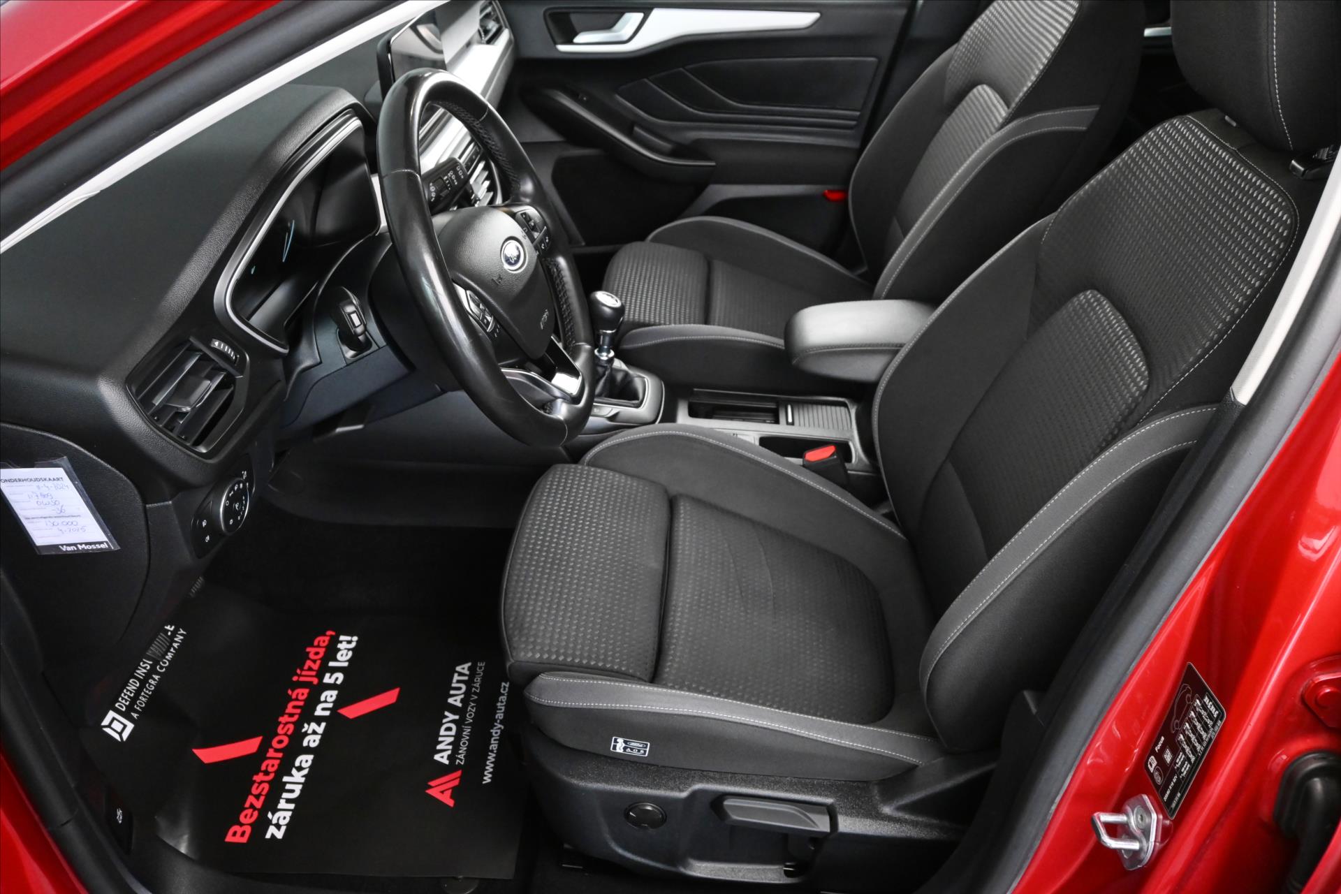 Hlavní fotografie vozu Ford Focus 1,5 EcoBlue 88kW *Titanium Business* Záruka až 5 let (9)