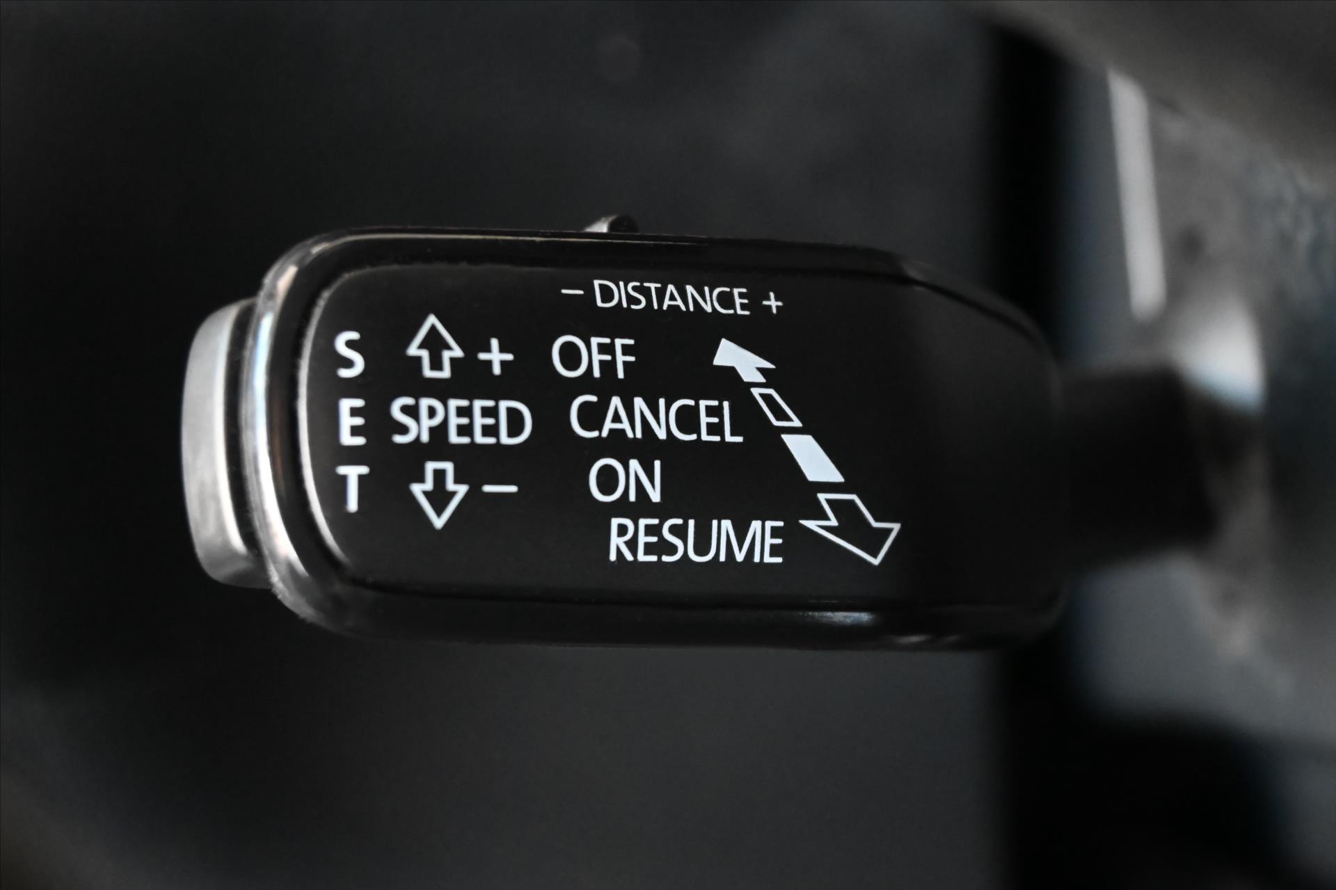 Main photo of the car Skoda Karoq 1.5 TSI 110 kW Sportline Business Warranty up to 5 years (20)