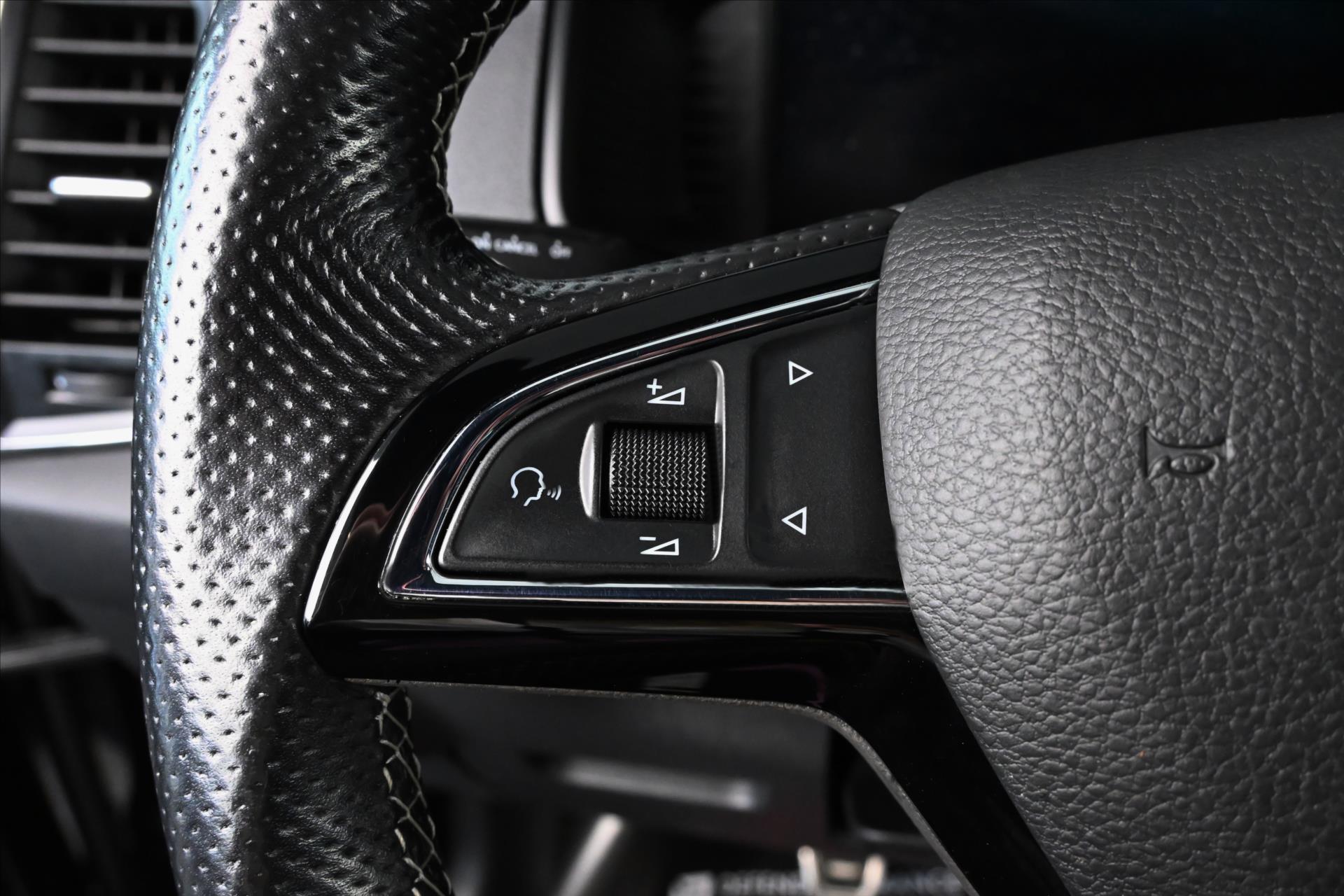 Hlavní fotografie vozu Škoda Karoq 1,5 TSI 110 kW *SPORT-LINE* Záruka až 5 let (17)