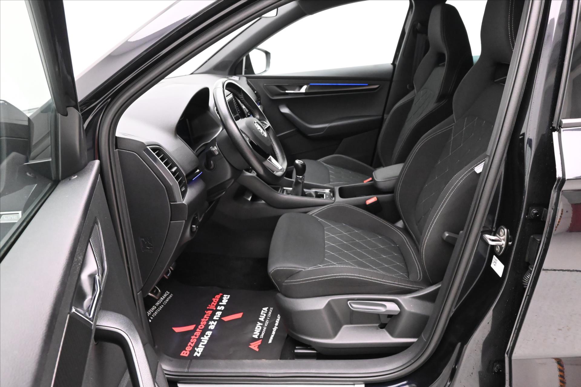 Hlavní fotografie vozu Škoda Karoq 1,5 TSI 110 kW Sportline Záruka až 5 let (13)