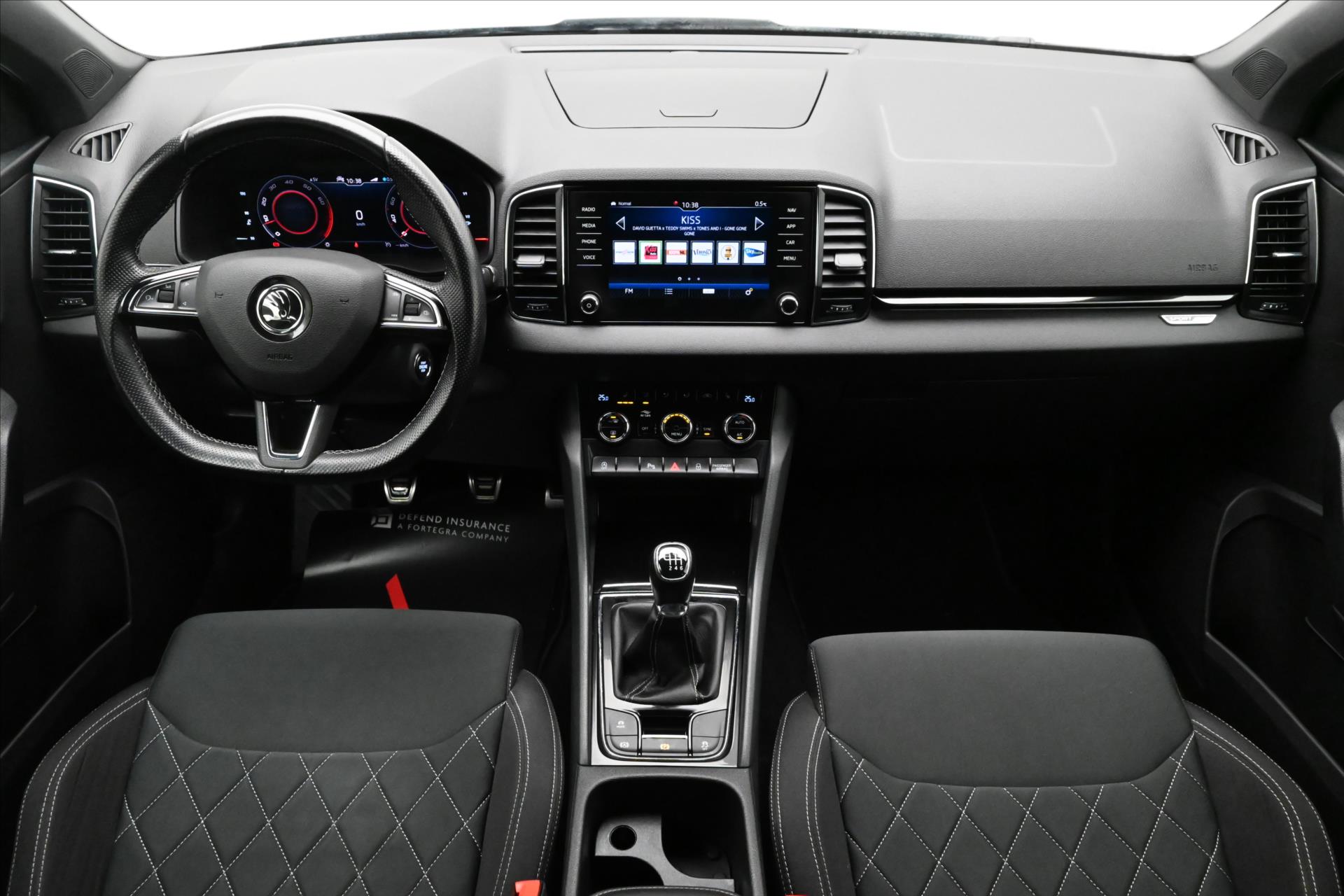 Hlavní fotografie vozu Škoda Karoq 1,5 TSI 110 kW Sportline Záruka až 5 let (15)