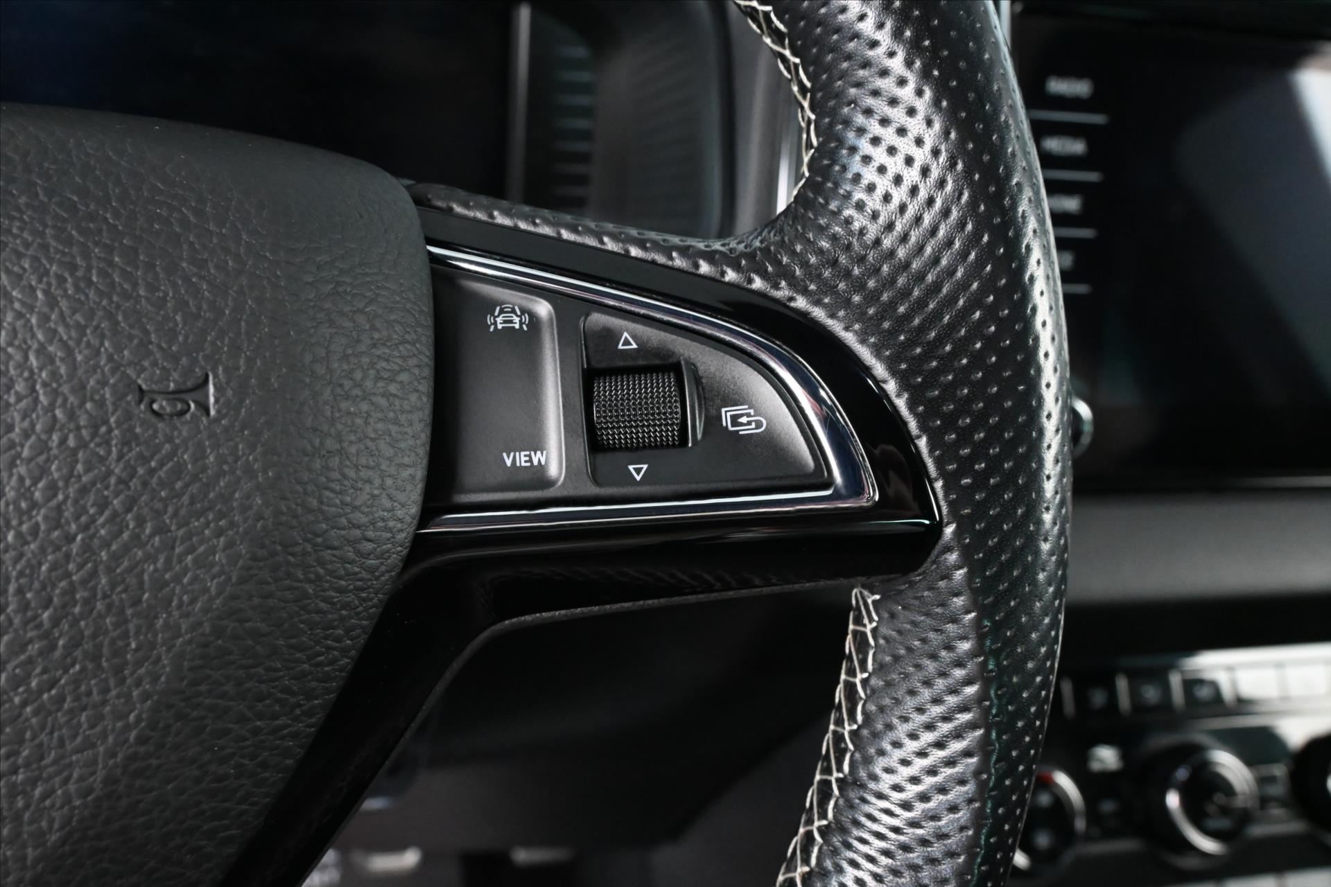 Hlavní fotografie vozu Škoda Karoq 1,5 TSI 110 kW Sportline Záruka až 5 let (19)