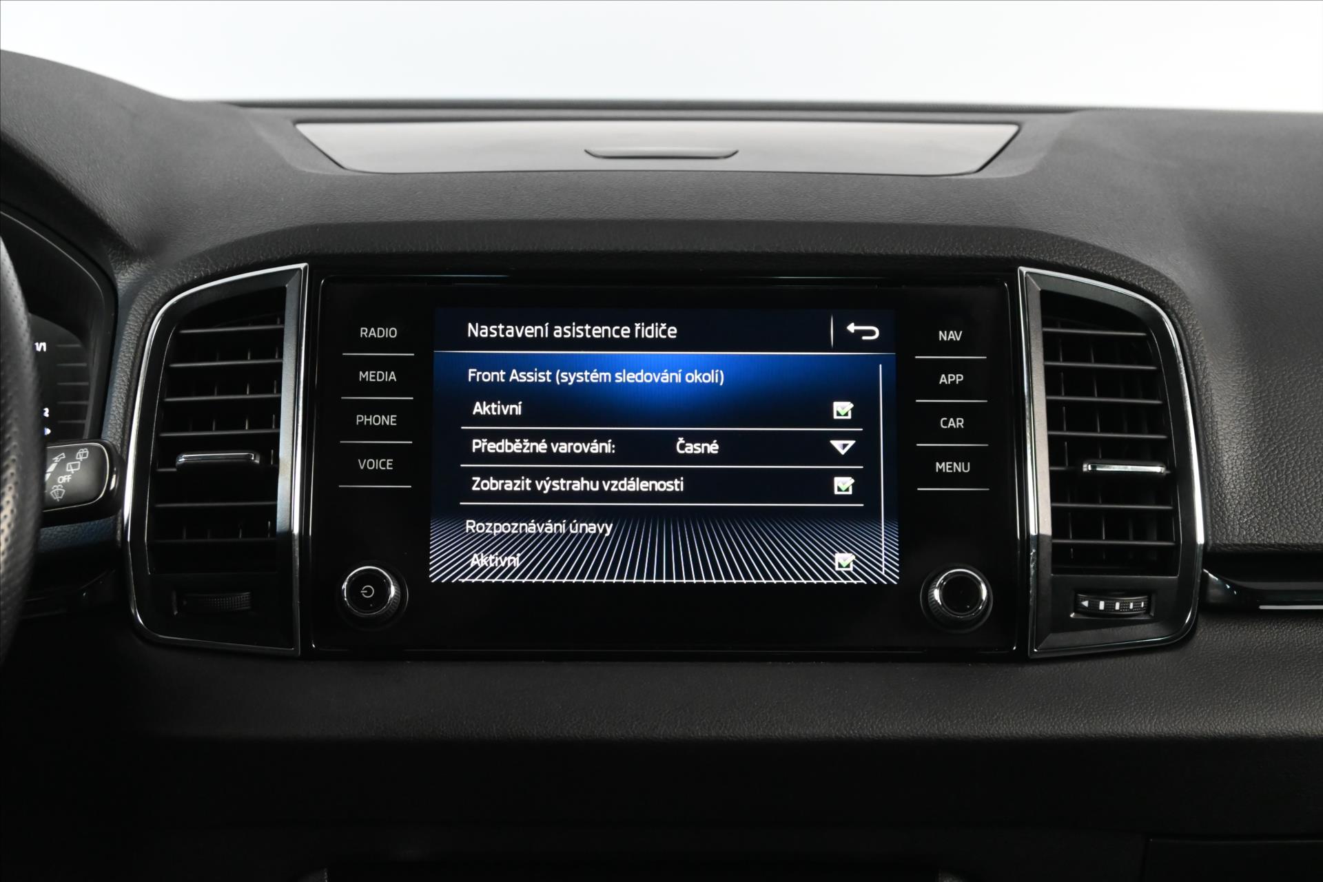 Hlavní fotografie vozu Škoda Karoq 1,5 TSI 110 kW Sportline Záruka až 5 let (21)