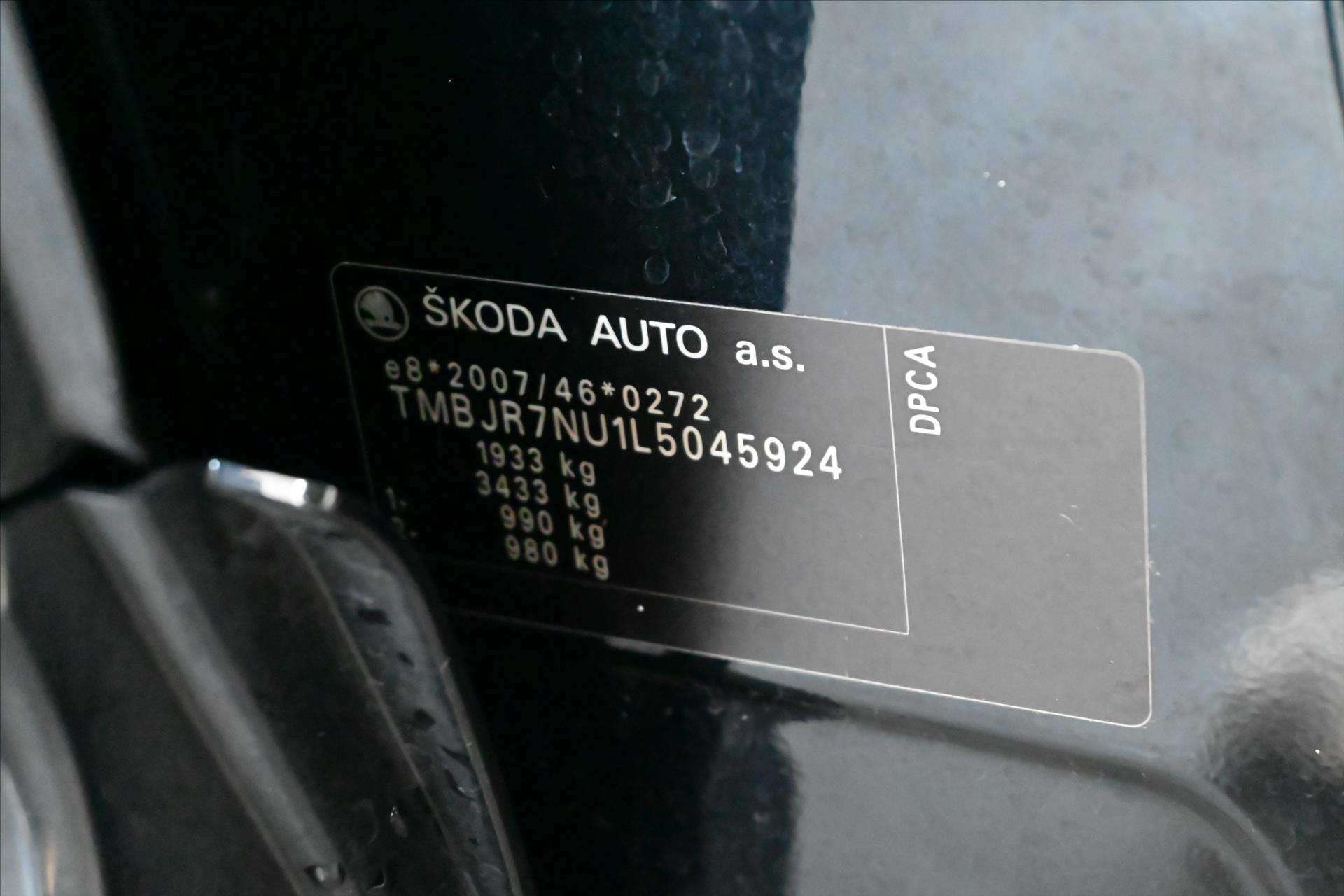 Hlavní fotografie vozu Škoda Karoq 1,5 TSI 110 kW Sportline Záruka až 5 let (9)