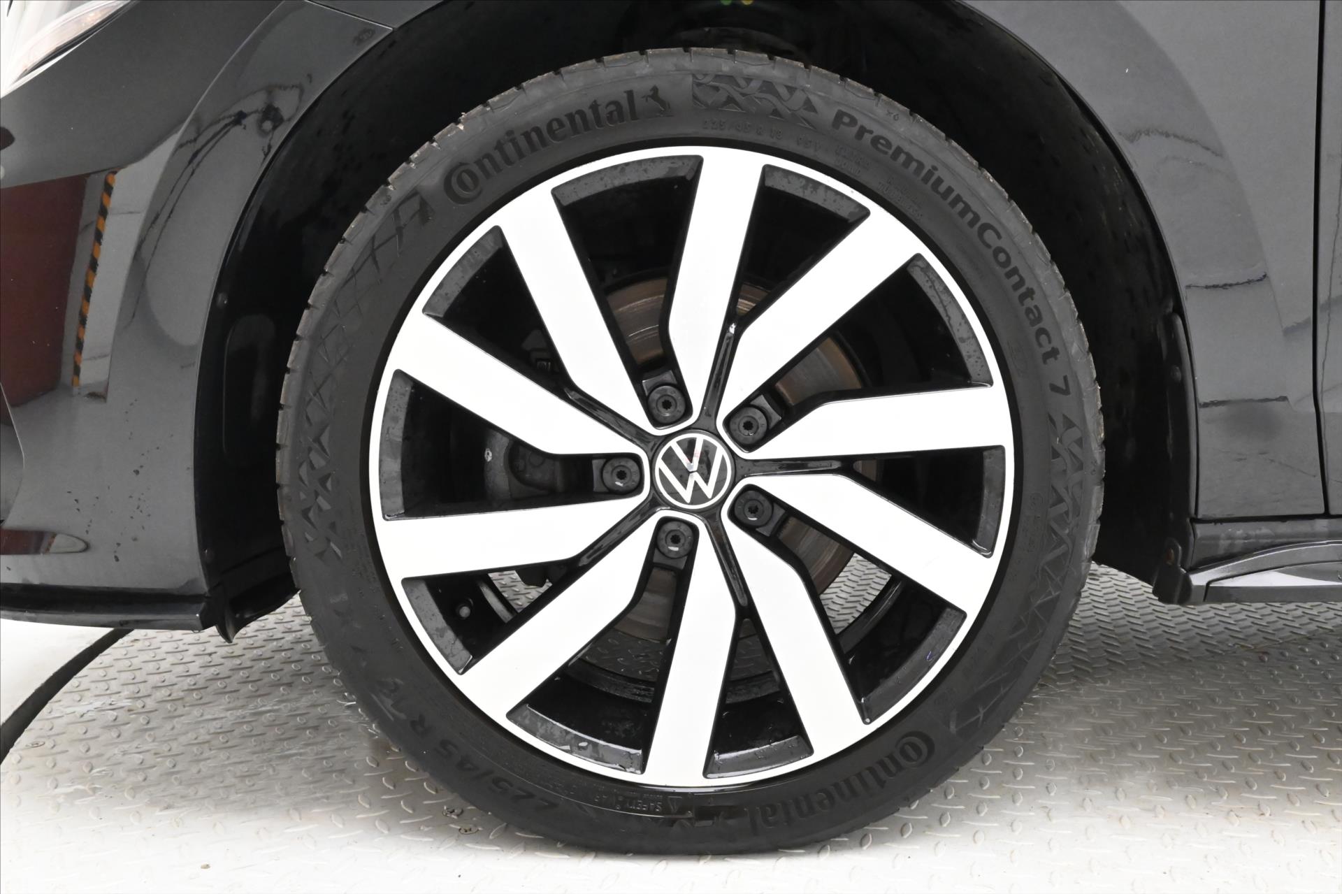 Hlavní fotografie vozu Volkswagen Touran 2,0 TDI 110 kW Highline Záruka až 5 let (29)