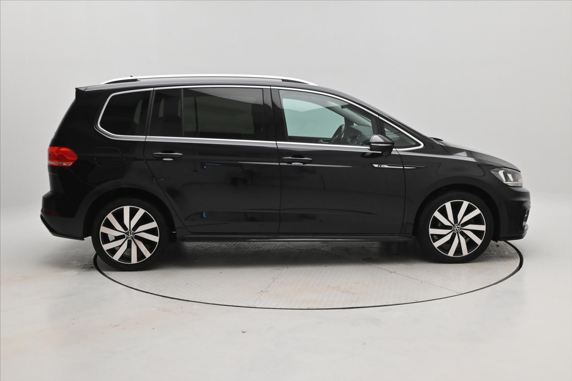 Hlavní fotografie vozu Volkswagen Touran 2,0 TDI 110 kW Highline Záruka až 5 let (4)