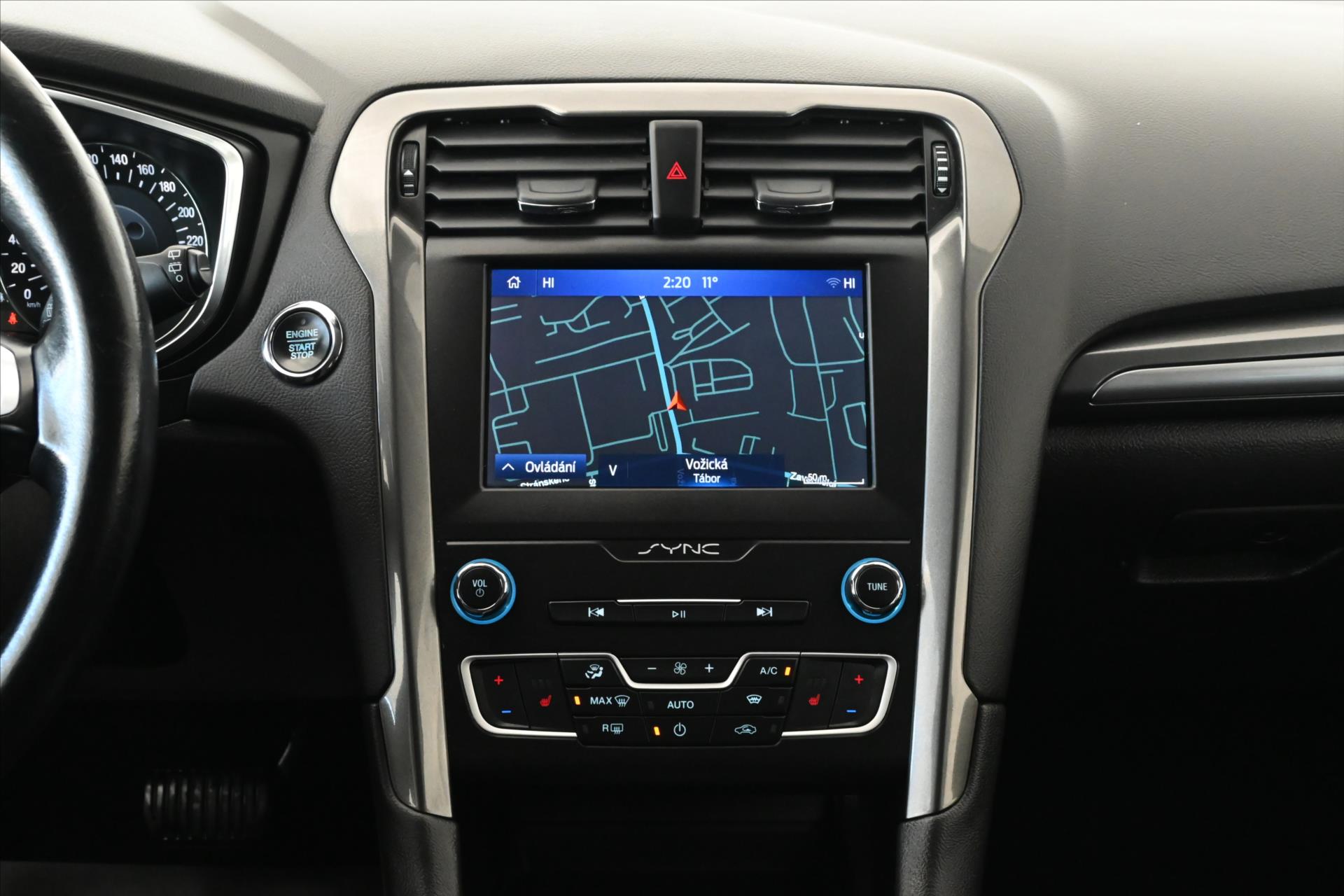 Hlavní fotografie vozu Ford Mondeo 2,0 EcoBlue 110 kW AT8 Záruka až 5 let (12)