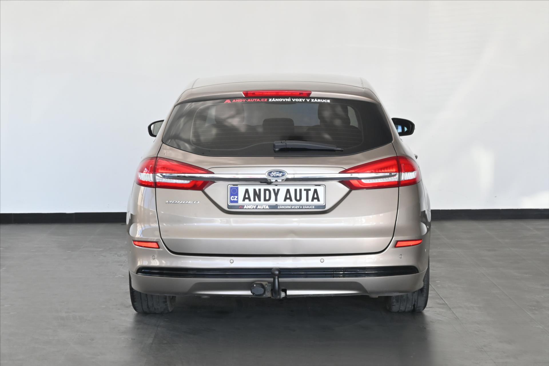 Hlavní fotografie vozu Ford Mondeo 2,0 EcoBlue 110 kW AT8 Záruka až 5 let (4)