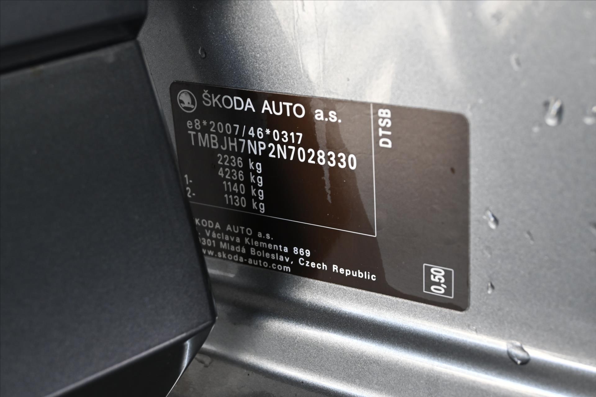 Main photo of the car Skoda Superb 2.0 TDI 110 kW DSG Style Warranty up to 5 years (16)