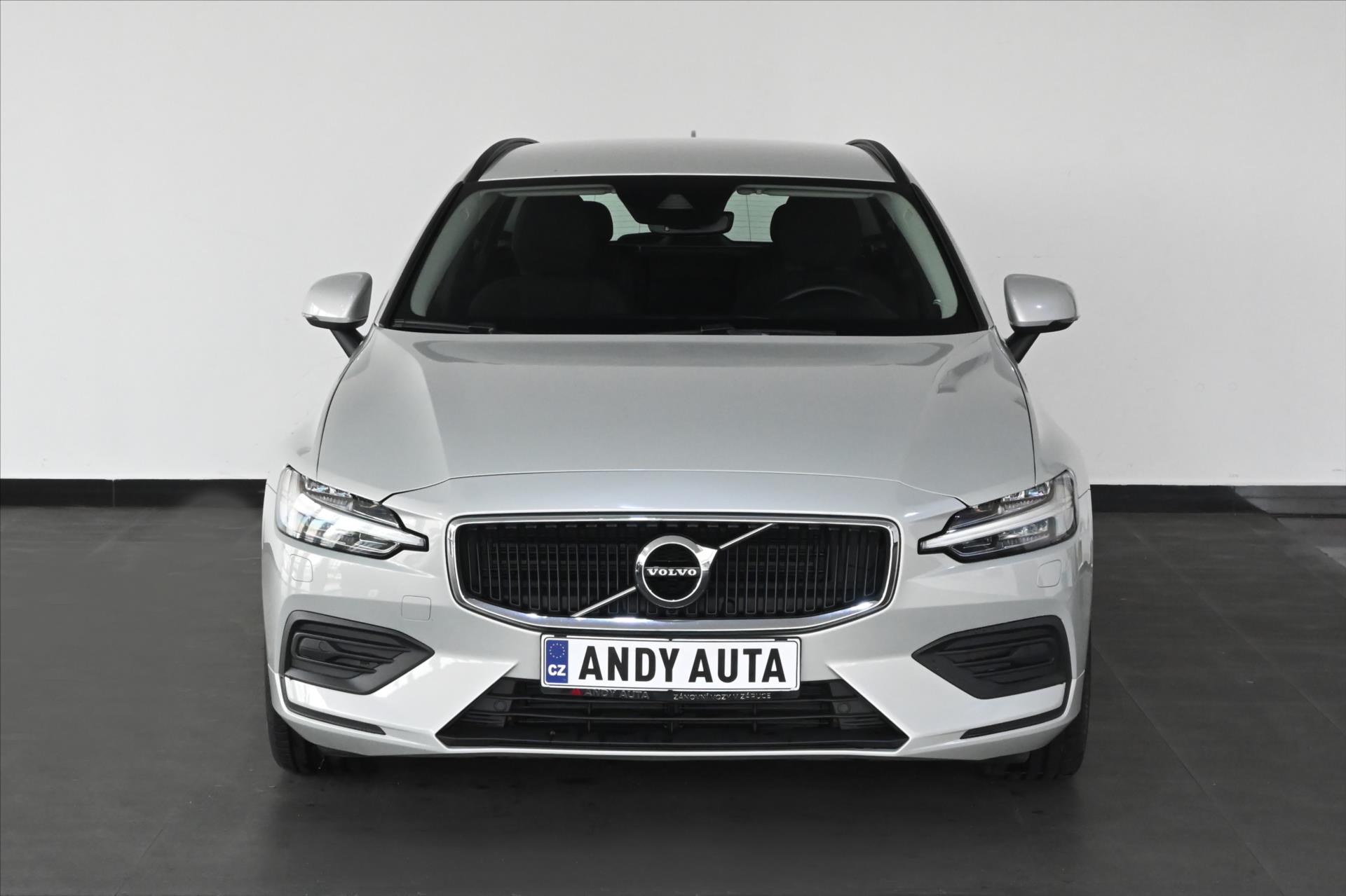 Hlavní fotografie vozu Volvo V60 2,0 B4 MHEV 145 kW AT8 Momentum Záruka až 5 let (3)