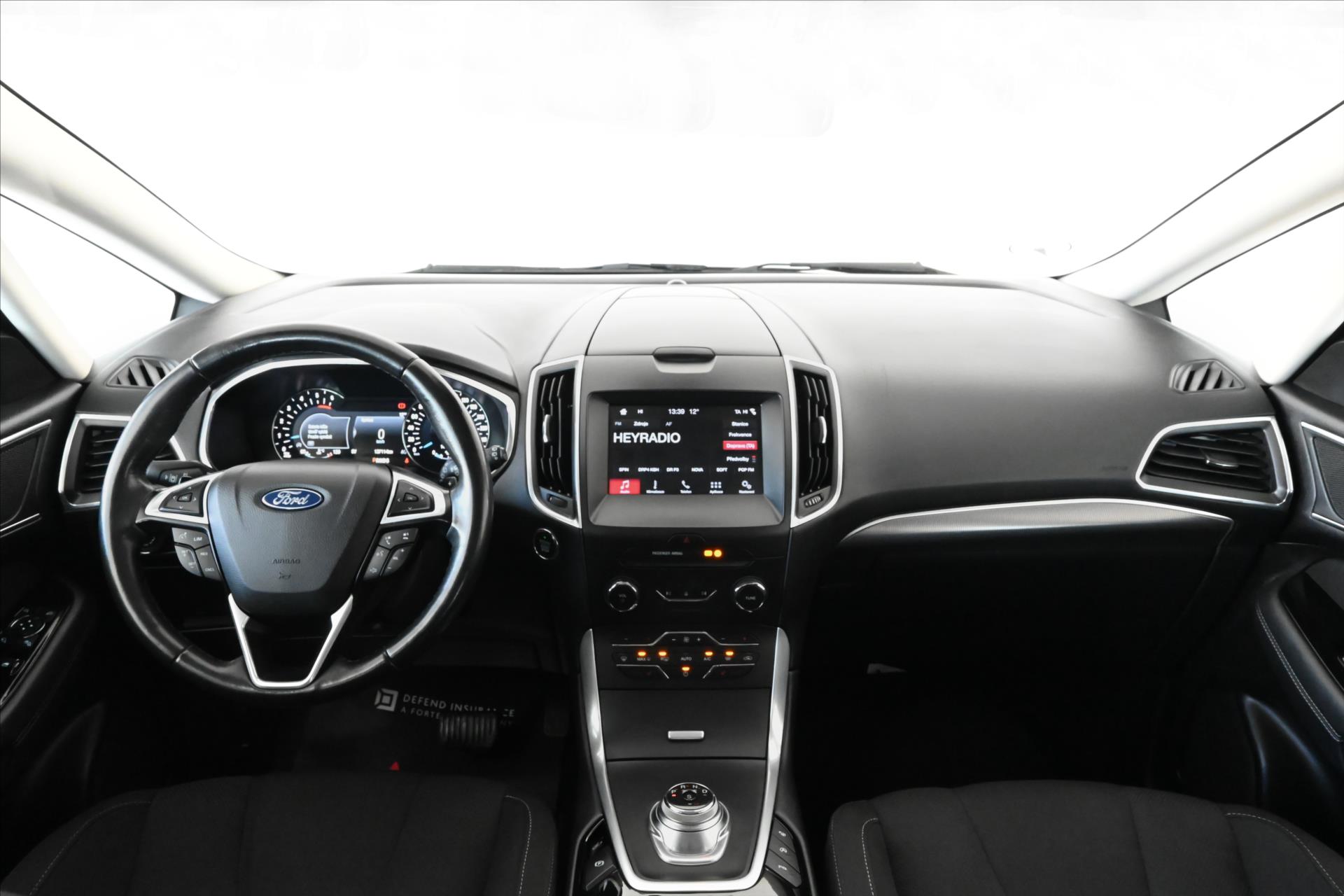 Hlavní fotografie vozu Ford S-MAX 2,0 EcoBlue 110 kW AT8 Záruka až 5 let (12)