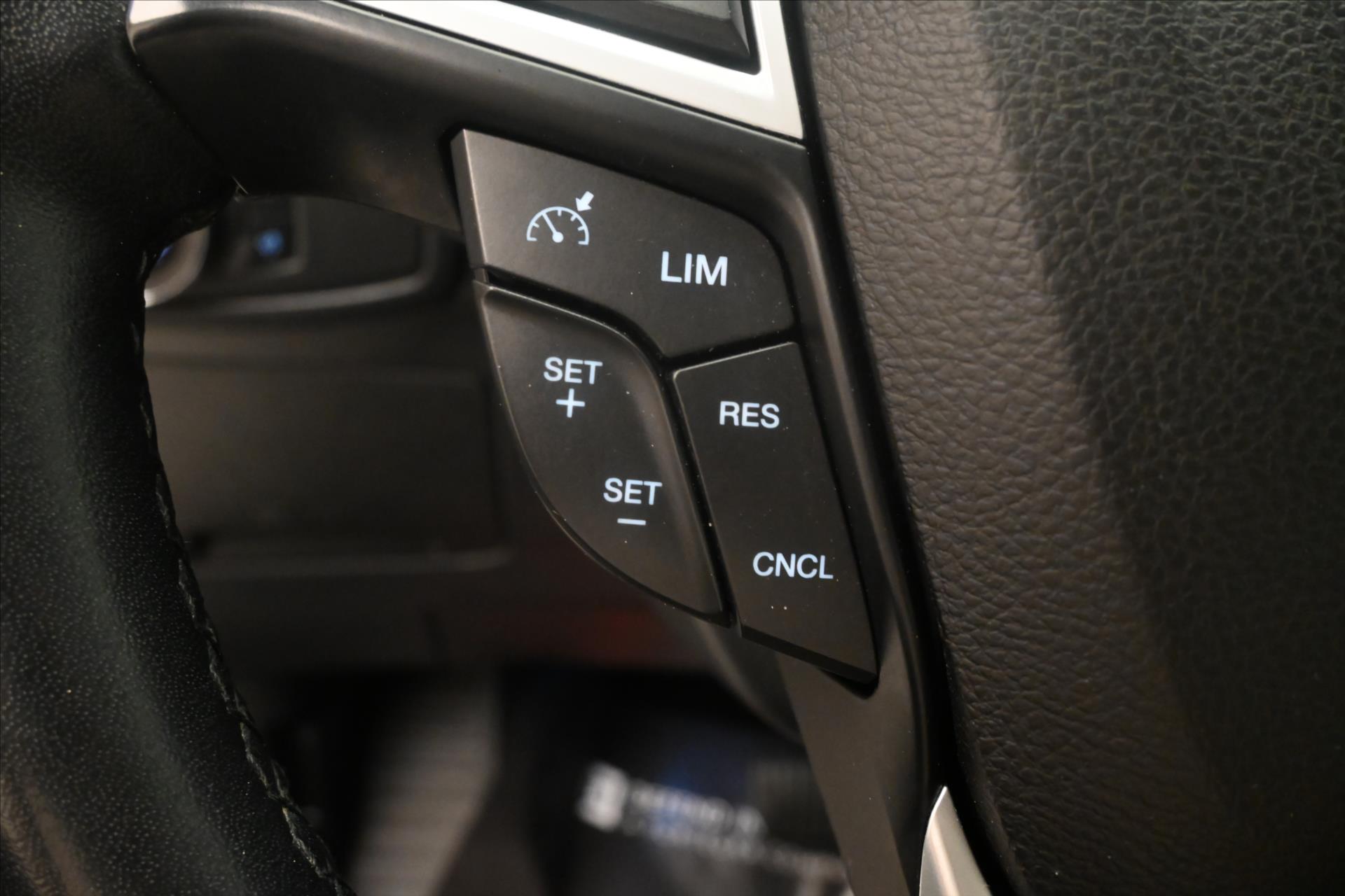 Hlavní fotografie vozu Ford S-MAX 2,0 EcoBlue 110 kW AT8 Záruka až 5 let (22)