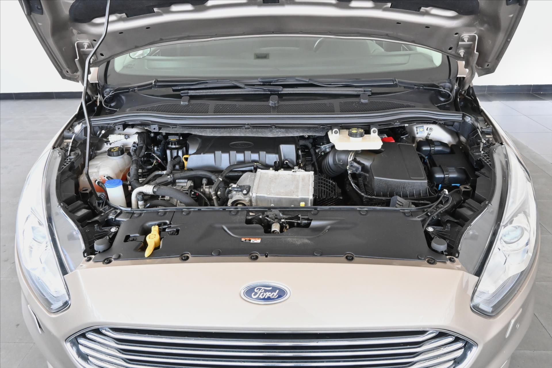 Hlavní fotografie vozu Ford S-MAX 2,0 EcoBlue 110 kW AT8 Záruka až 5 let (6)