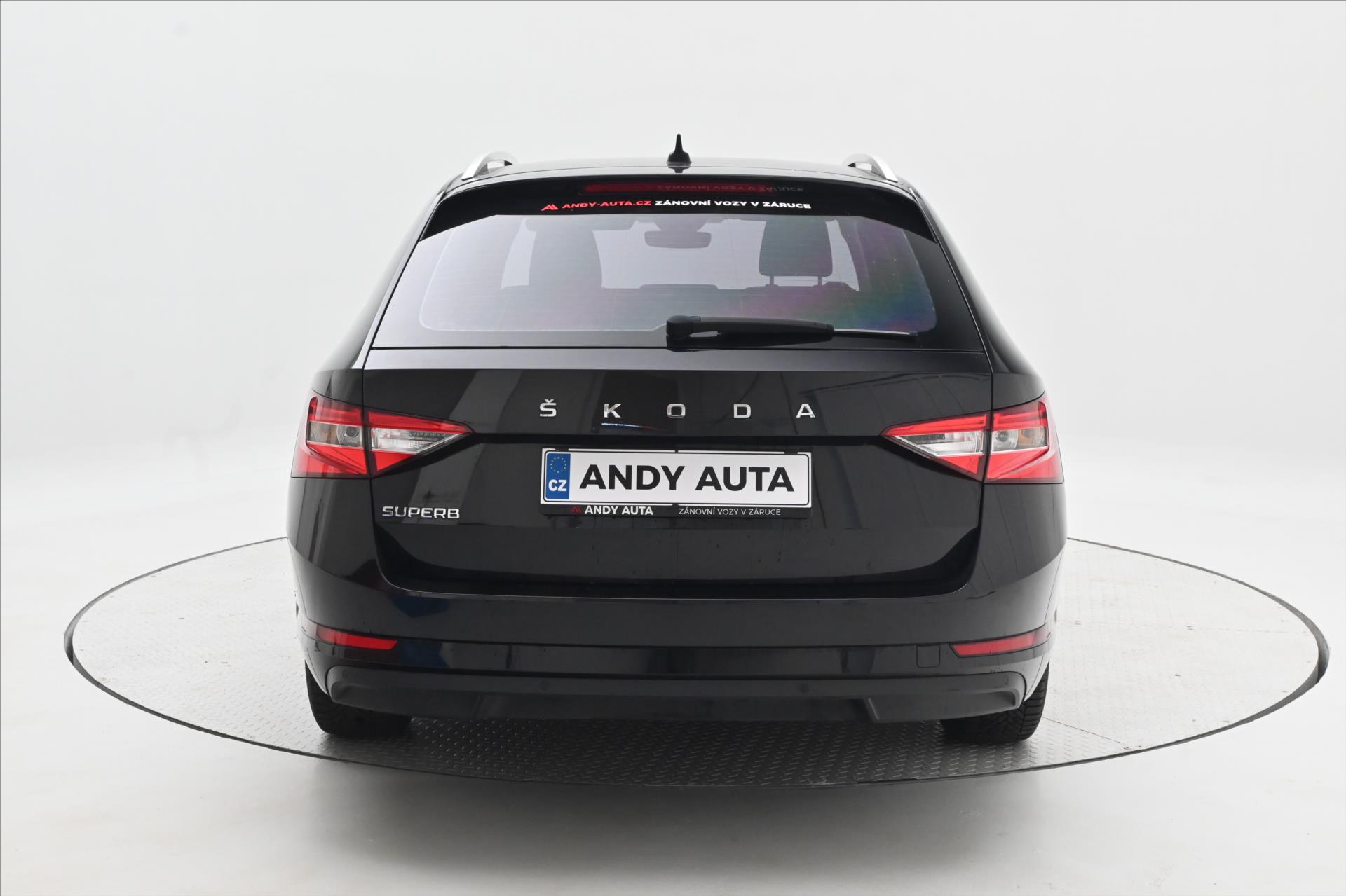 Hlavní fotografie vozu Škoda Superb 2,0 TDI 110 kW DSG Style Záruka až 5 let (7)