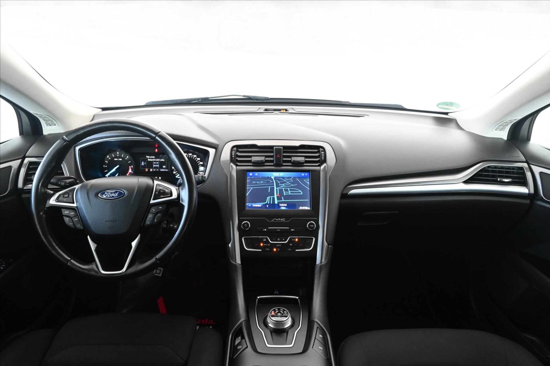 Hlavní fotografie vozu Ford Mondeo 2,0 ECOBLUE 110 kW*AT/8*Záruka až 5 let (11)