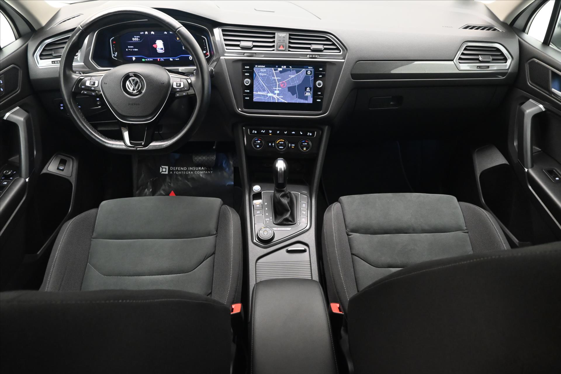 Hlavní fotografie vozu Volkswagen Tiguan Allspace 2,0 TDI 176 kW DSG Business Premium Záruka až 5 let (15)