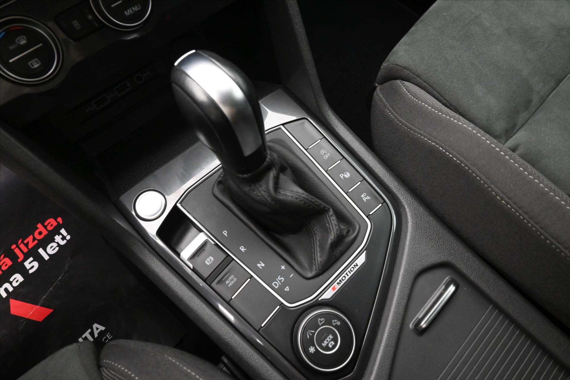 Hlavní fotografie vozu Volkswagen Tiguan Allspace 2,0 TDI 176 kW DSG Business Premium Záruka až 5 let (22)