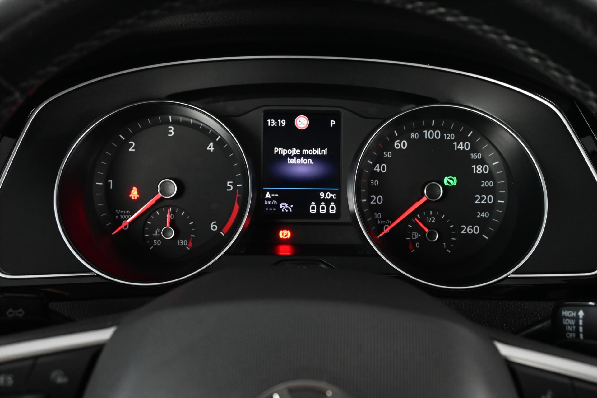 Hlavní fotografie vozu Volkswagen Passat 2,0 TDI 110 kW DSG Business Záruka až 5 let (14)