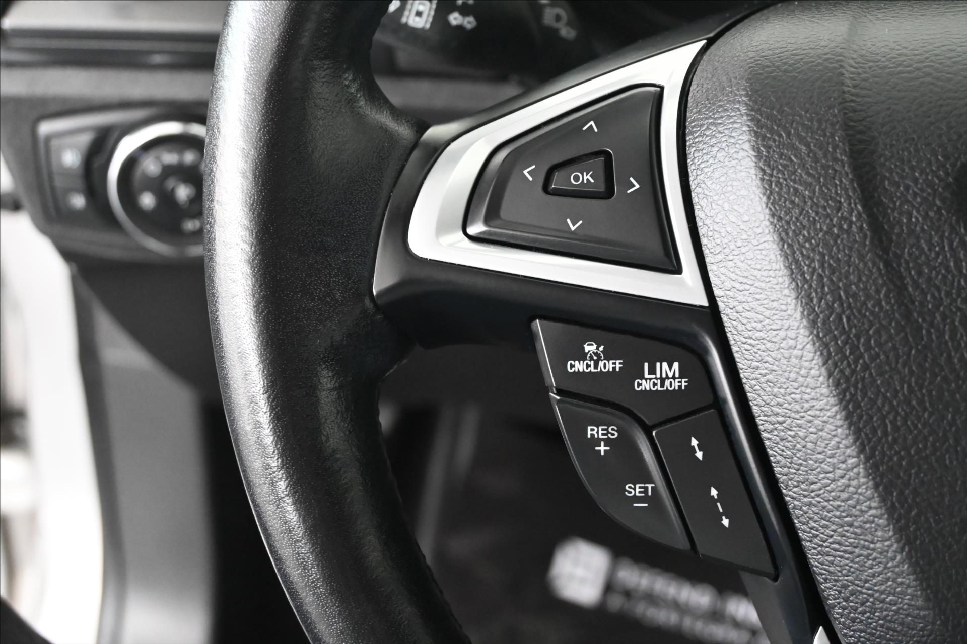 Hlavní fotografie vozu Ford Mondeo 2,0 EcoBlue 140 kW*AT/8*Titanium*Záruka až 5 let (17)