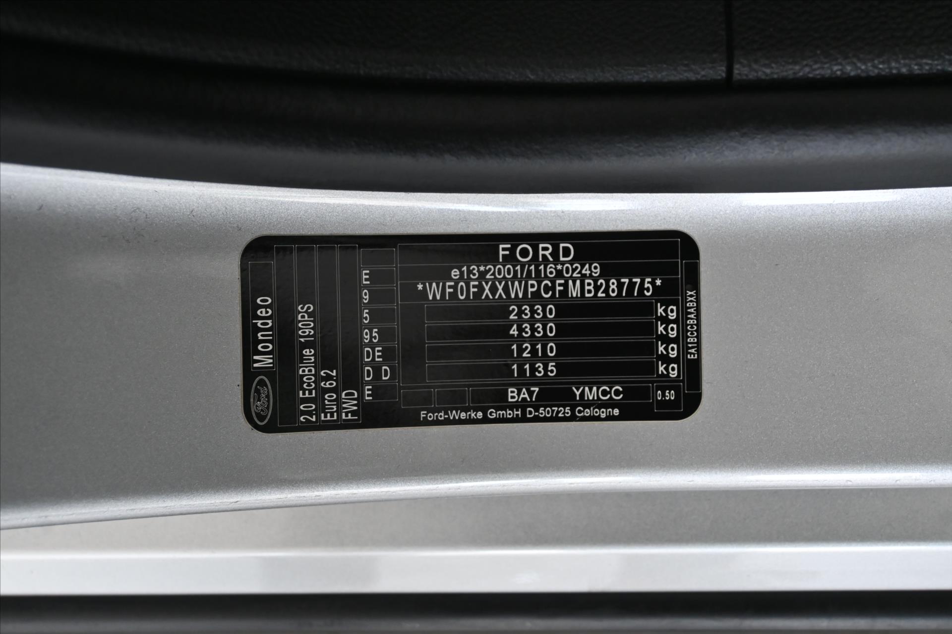 Hlavní fotografie vozu Ford Mondeo 2,0 EcoBlue 140 kW AT8 Titanium Záruka až 5 let (16)