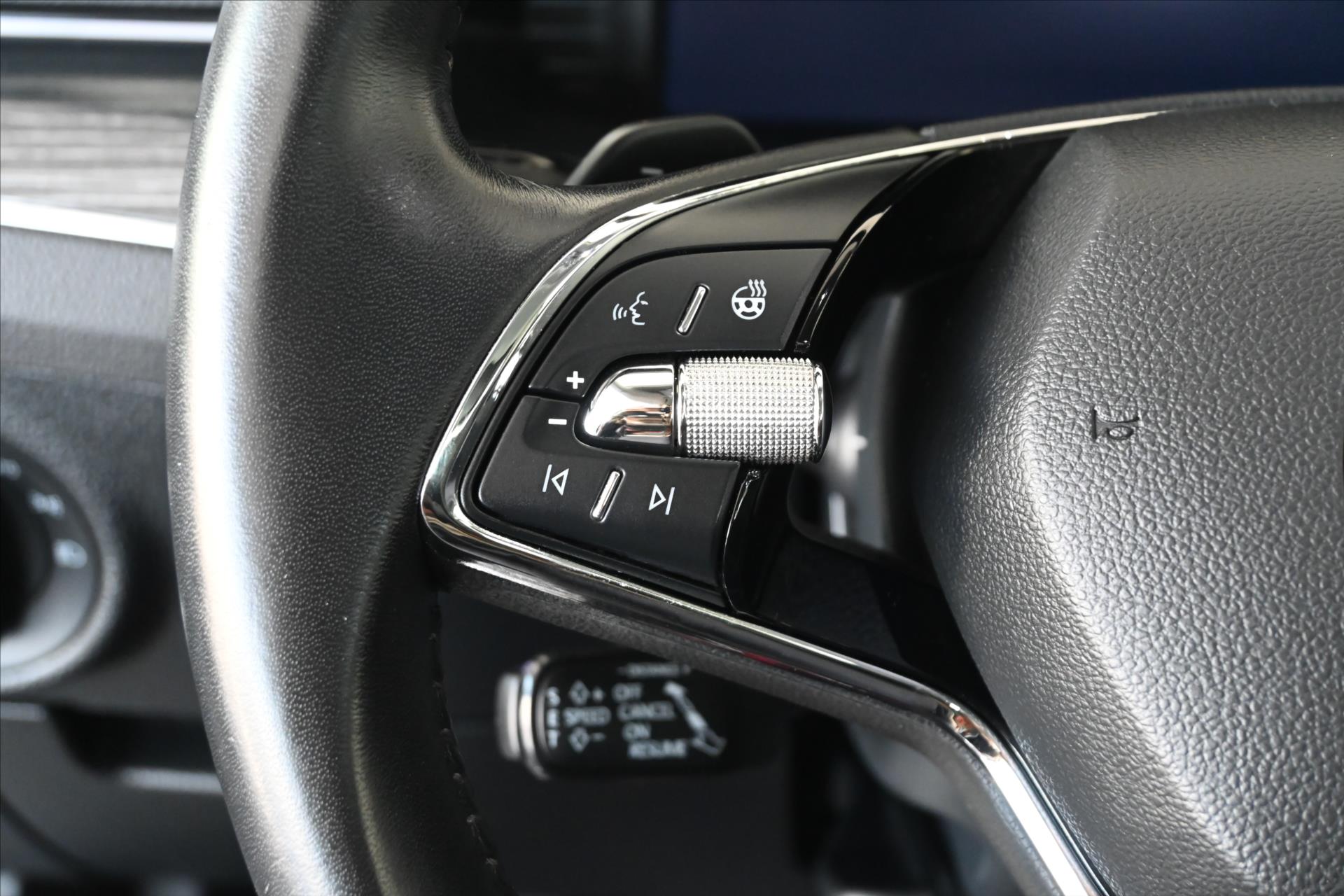 Hlavní fotografie vozu Škoda Superb 2,0 TDI 110kW*DSG*STYLE*Záruka až 5 let (17)