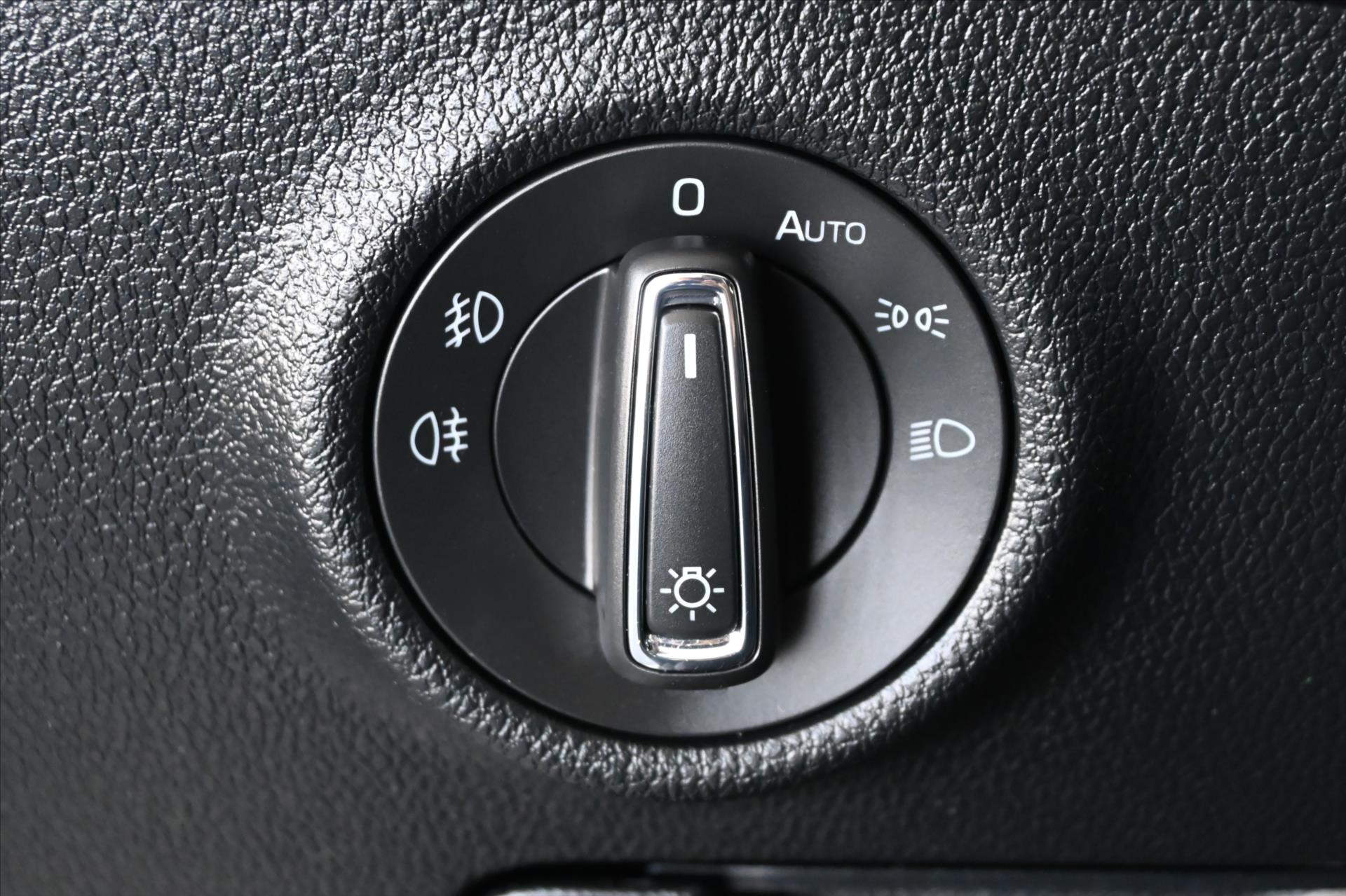 Hlavní fotografie vozu Škoda Superb 2,0 TDI 110kW*DSG*STYLE*Záruka až 5 let (29)