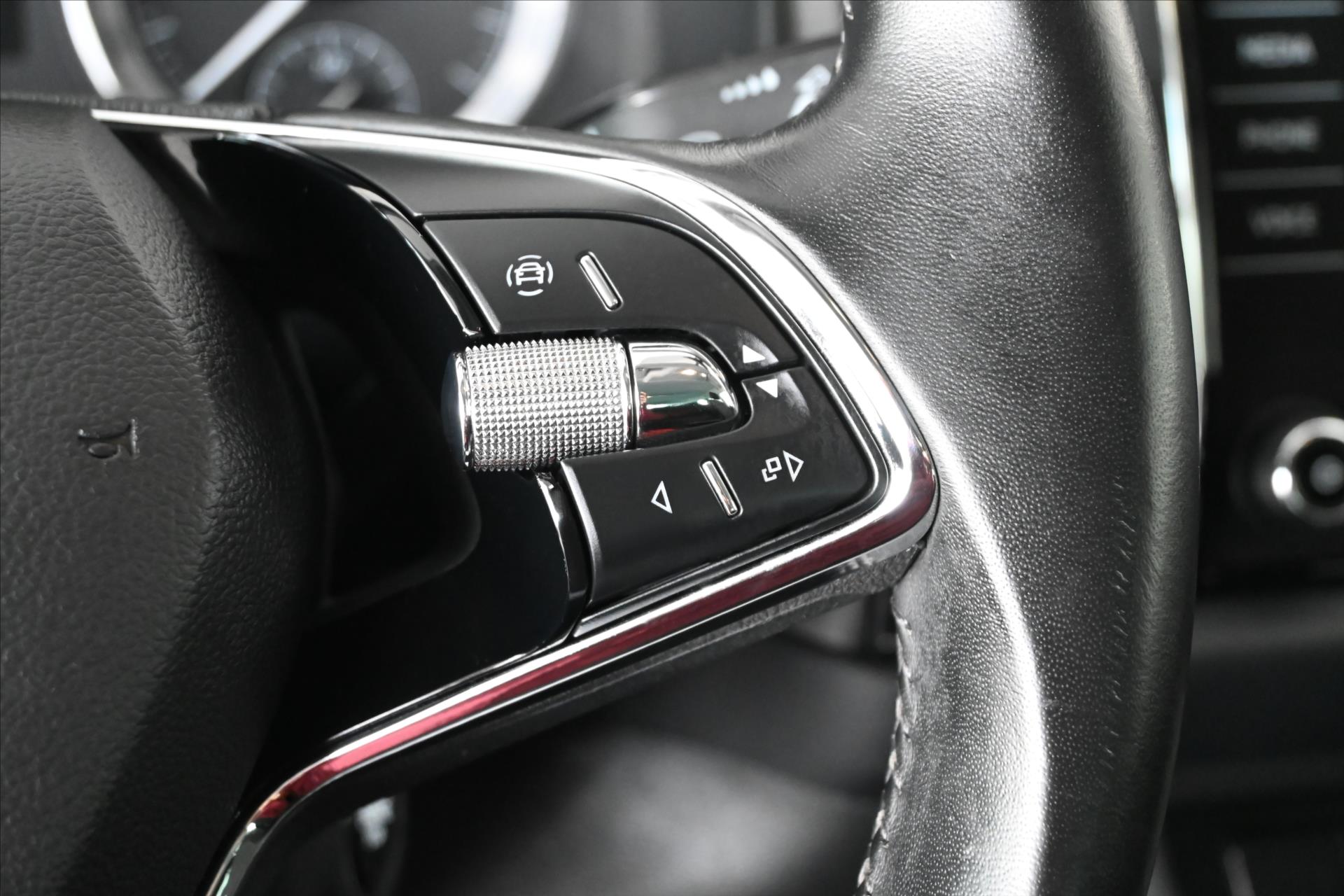 Main photo of the car Skoda Kodiaq 2.0 TDI 110 kW 4x4 DSG Ambition Warranty up to 5 years (19)