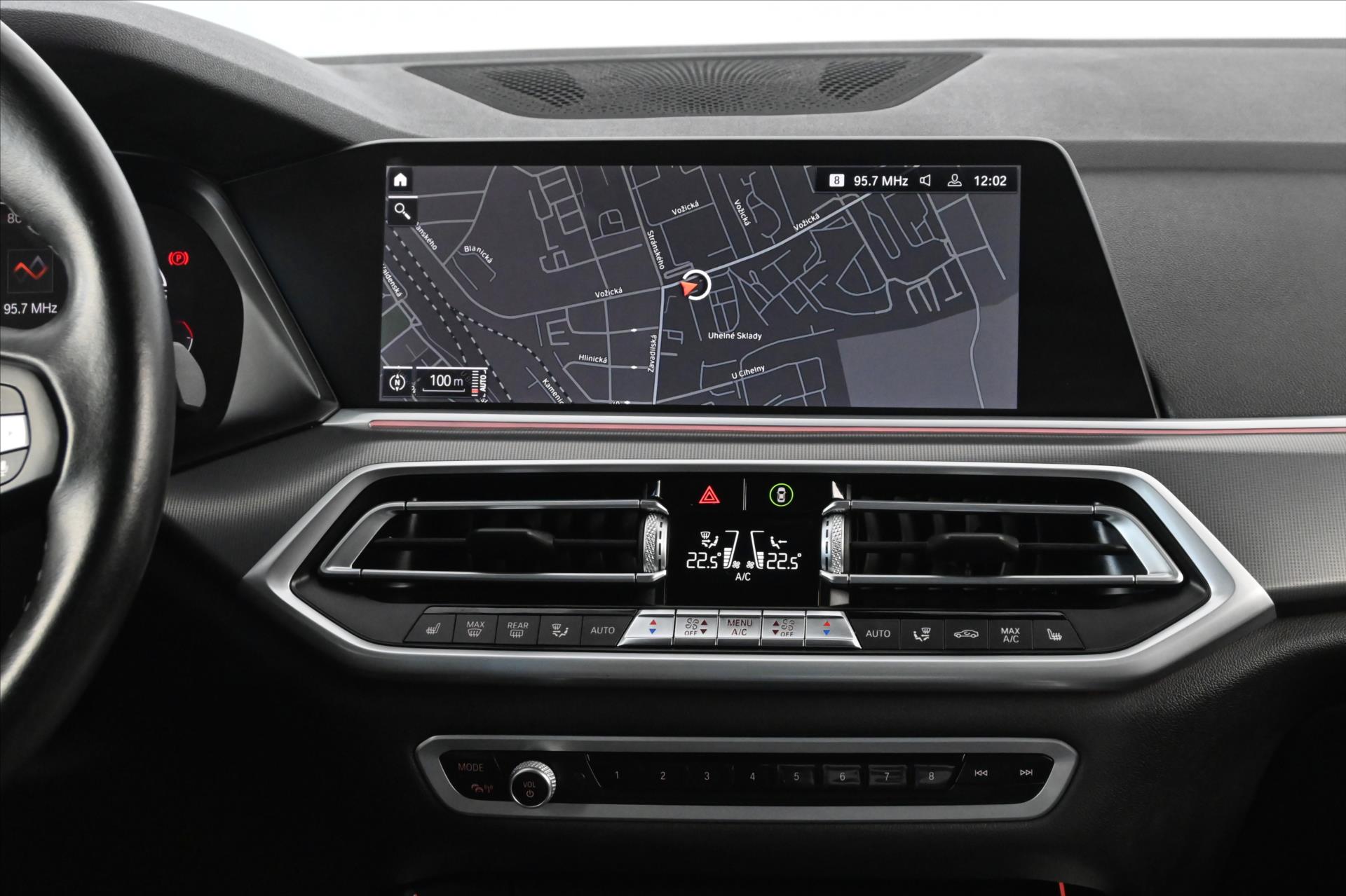 Hlavní fotografie vozu BMW X5 3,0 d xDrive 210kW AT8 *Panorama* Záruka až 5 let (13)